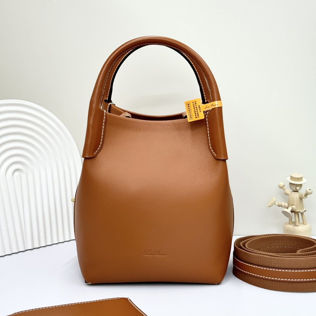 Loro Piana Small Bale Bag Smooth Calfskin(21*17*17cm) - Image 2