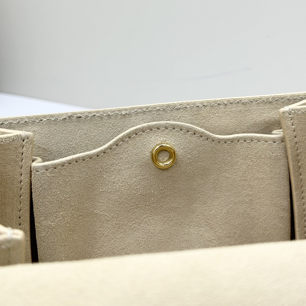 Loro Piana Mini Ghiera Bag 18x13x7 cm - Image 9