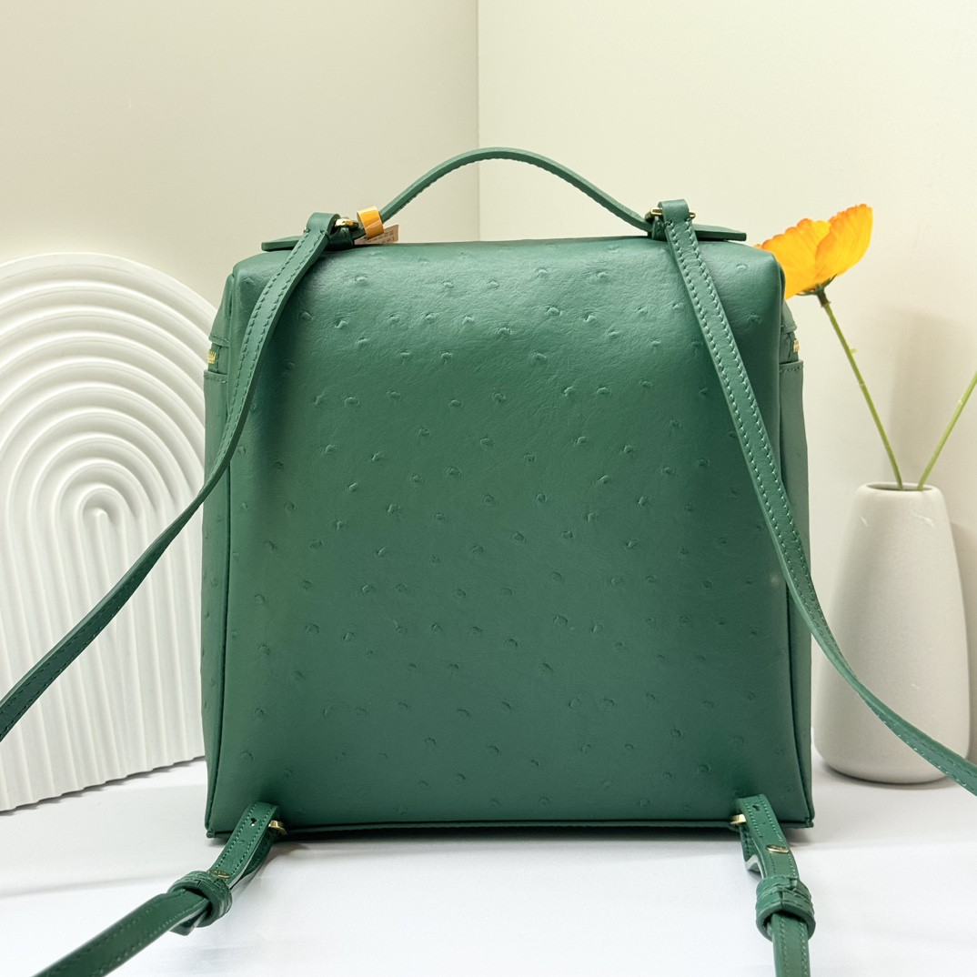 Loro Piana Extra Pocket backpack L23.5 Ostrich-grained Leather 23 x 21 x 8 cm - Image 3
