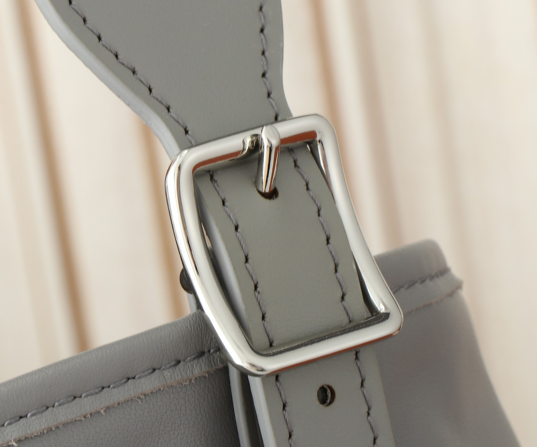 LV CarryAll Dark M12583 (39*30*15cm) - Image 10