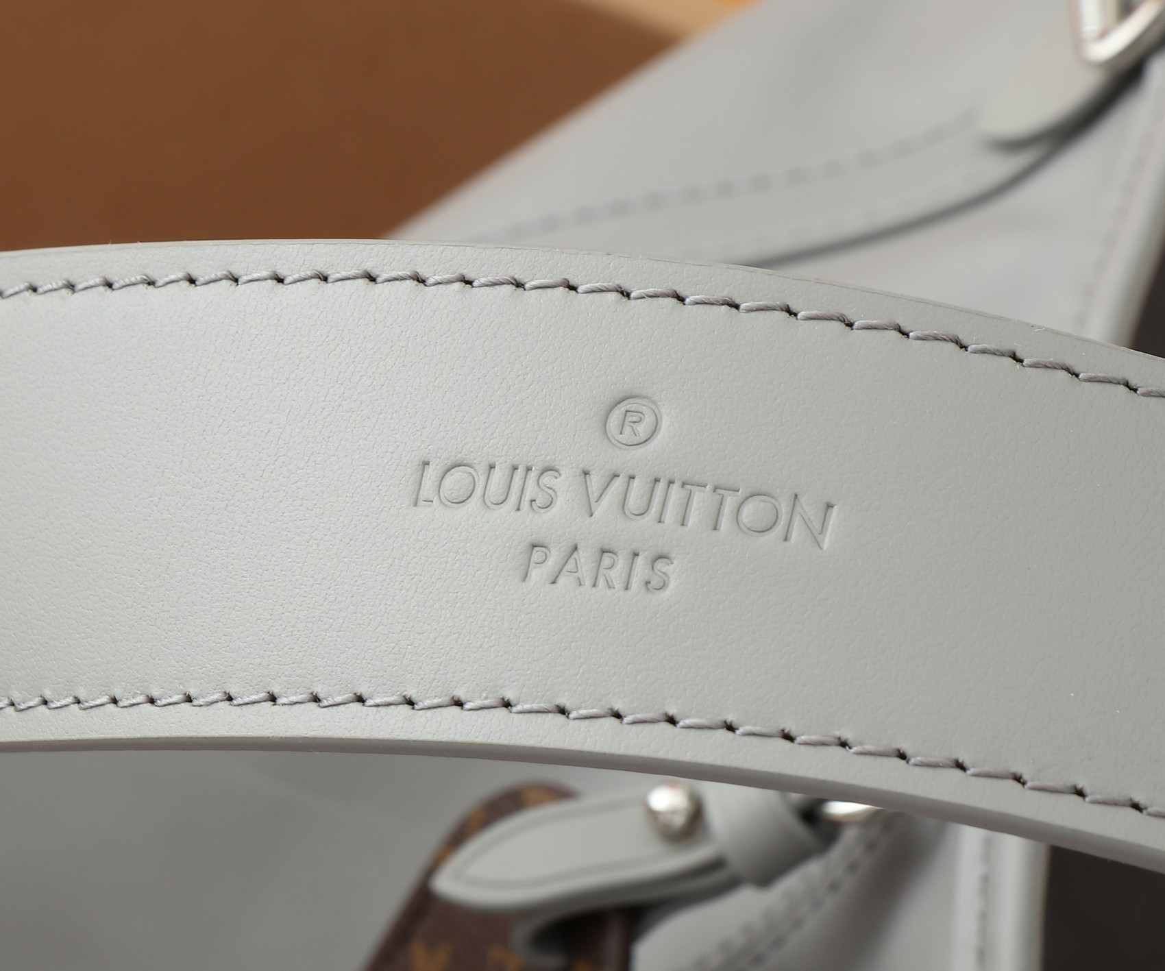LV CarryAll Dark M12583 (39*30*15cm) - Image 13