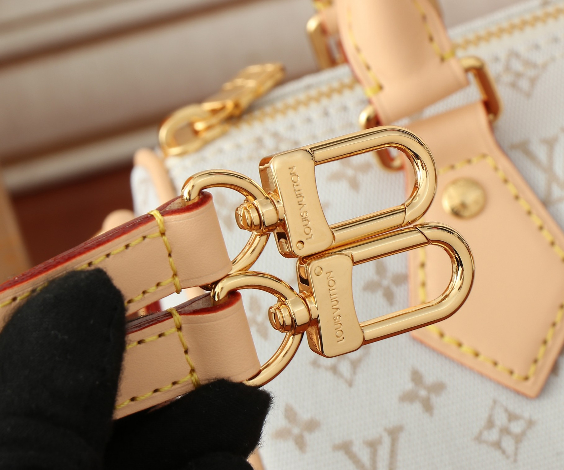 LV 24SS Speedy Bandoulière 20 M12747 20.5x13.5x12CM - Image 10