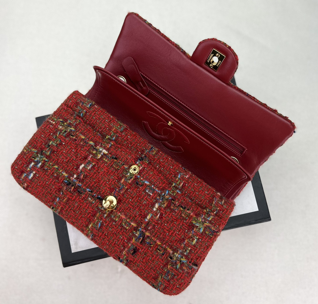 Chanel Classic Flap Bag 25cm - Image 7