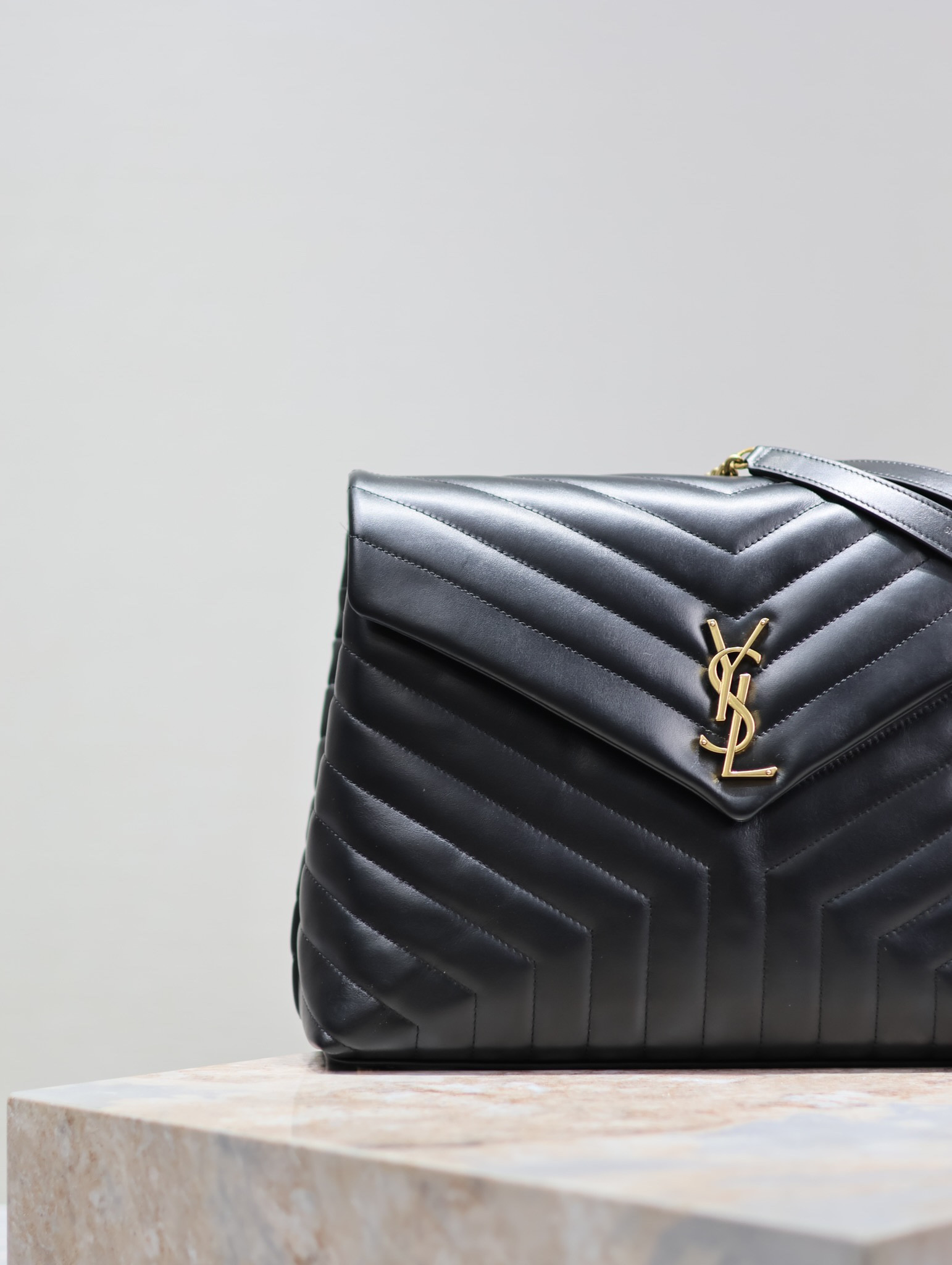 YSL LouLou 36*27*14cm - Image 4