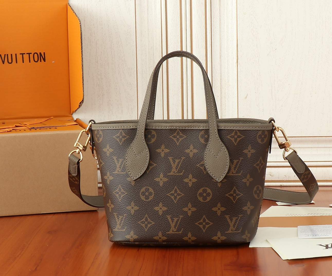 LV Neverfull Bandoulière Inside Out BB M12109 24x14x9cm - Image 8