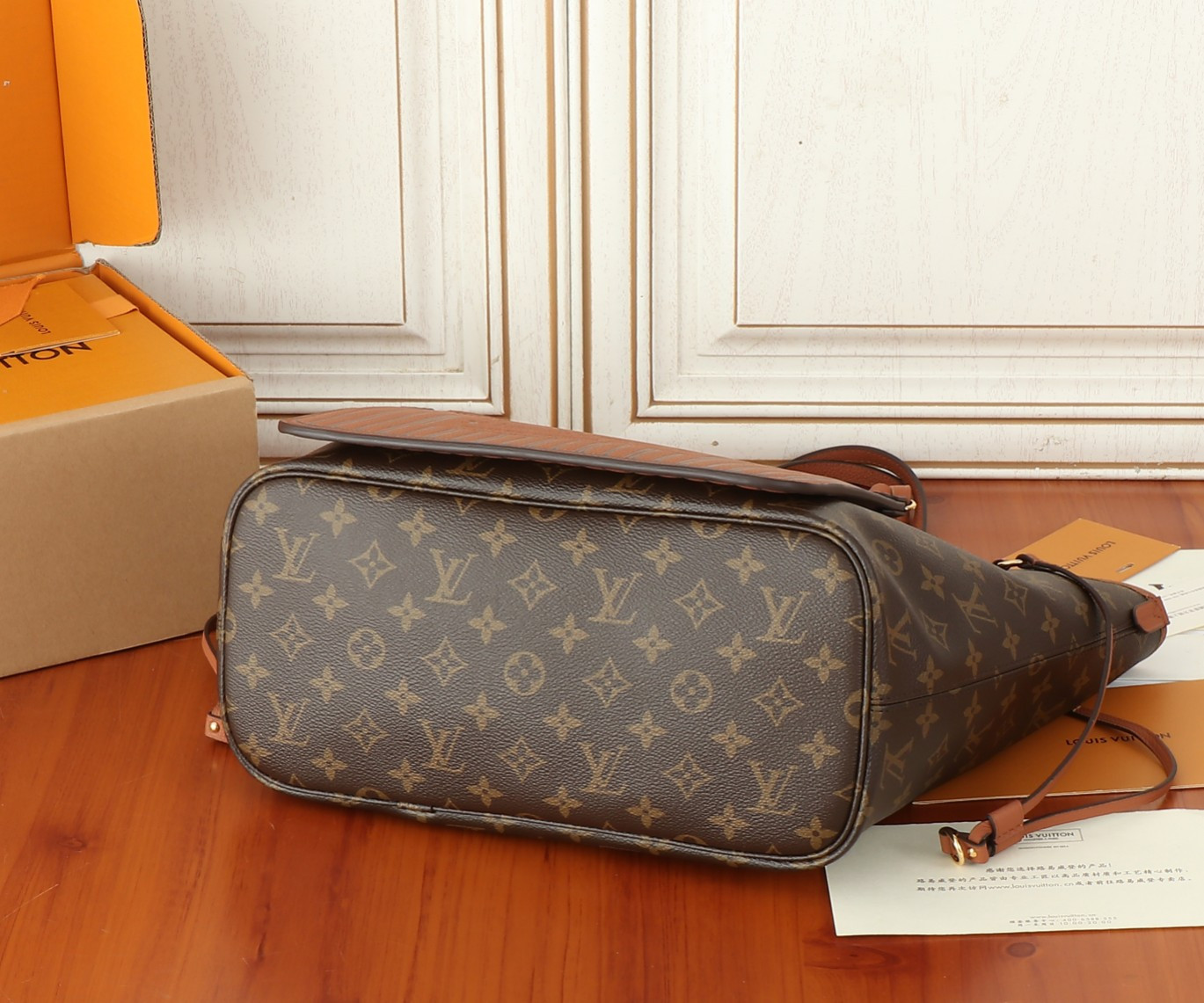 LV Neverfull MM Inside Out M12061(31*28*14cm) - Image 8
