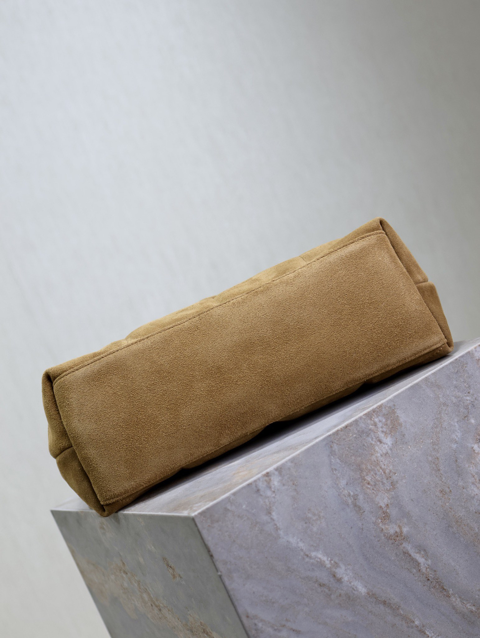 YSL Loulou Puffer (Suede) 35x23x13.5cm - Image 7