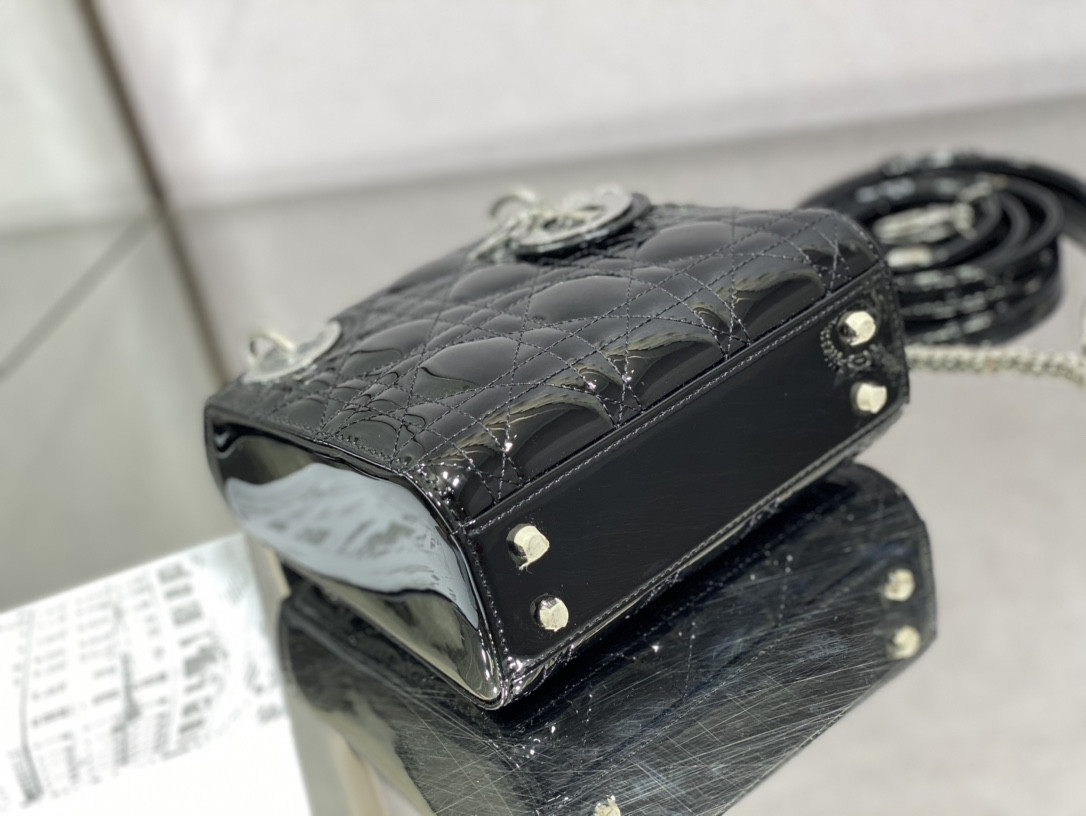 Mini Lady Dior Bag Patent Cannage Calfskin 17 x 15 x 7 cm - Image 7