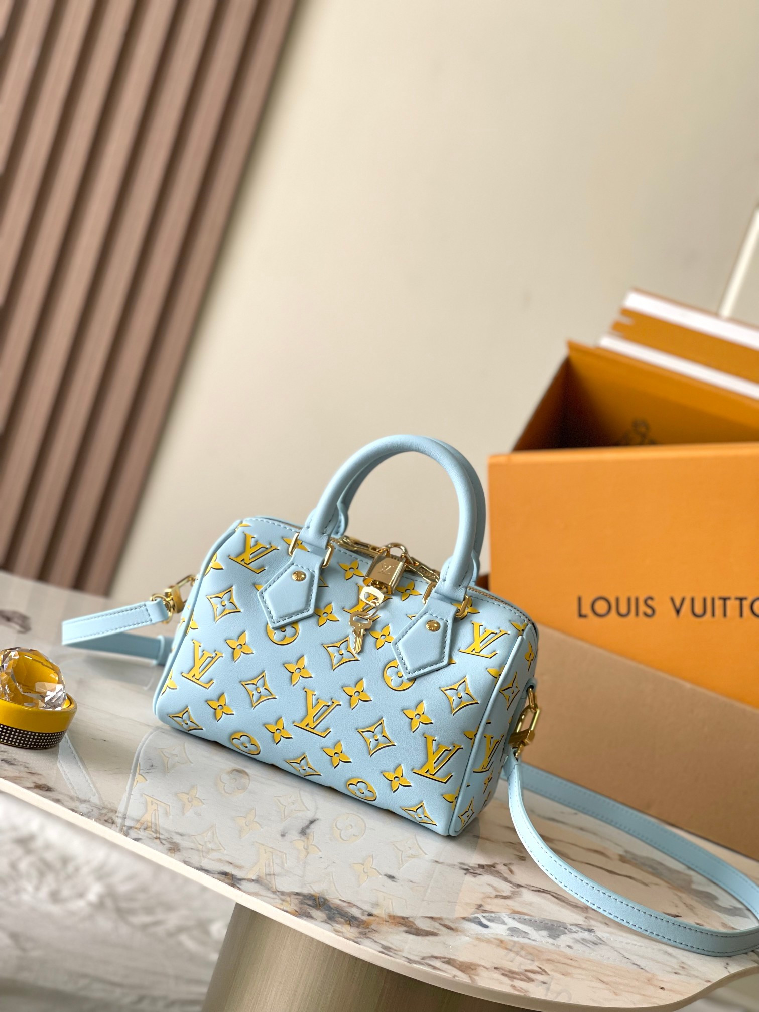 LV Speedy Bandoulière 20 M25454 20x15x12.5cm - Image 2