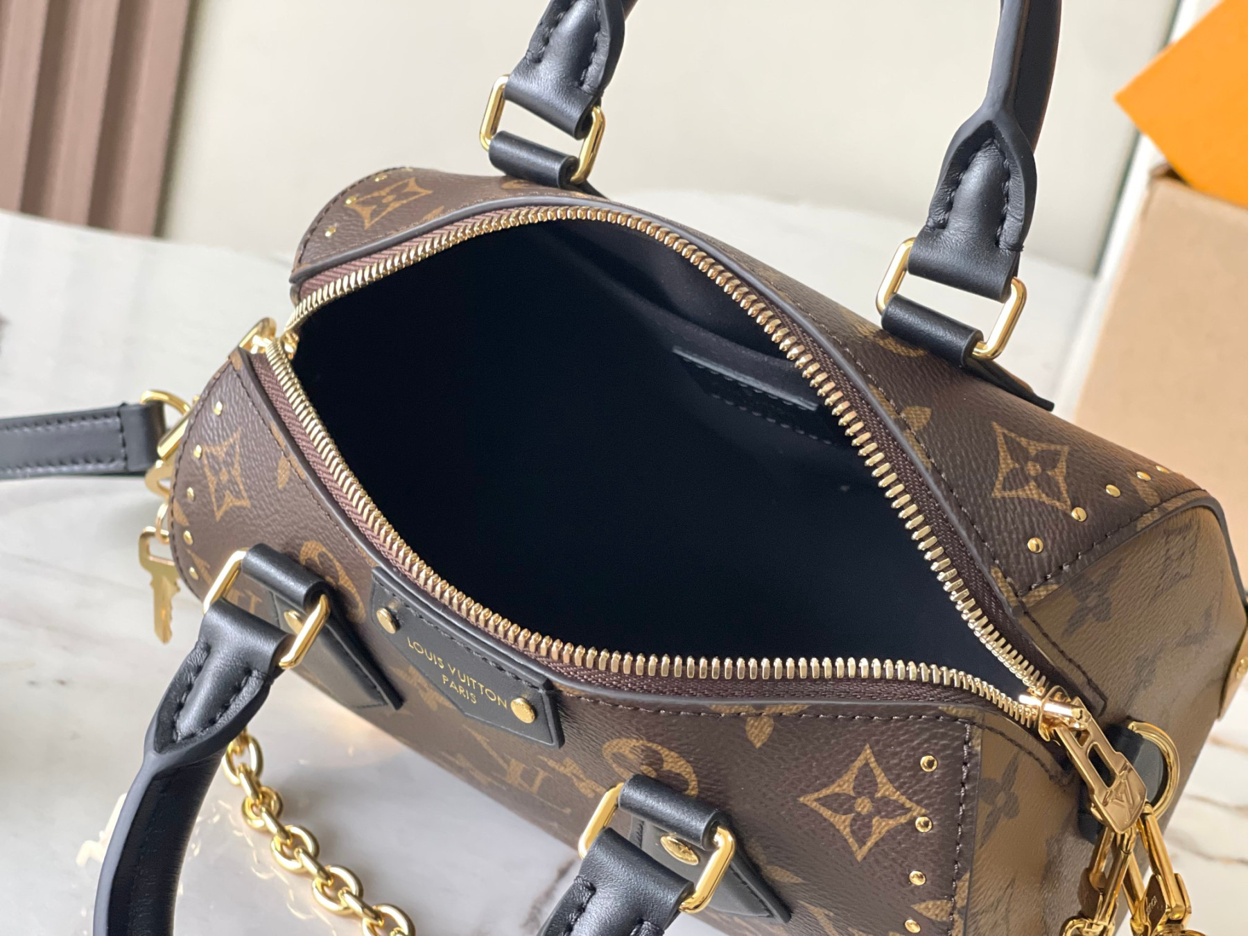 LV Speedy Trunk 20 M13146 (21*16*11cm) - Image 9
