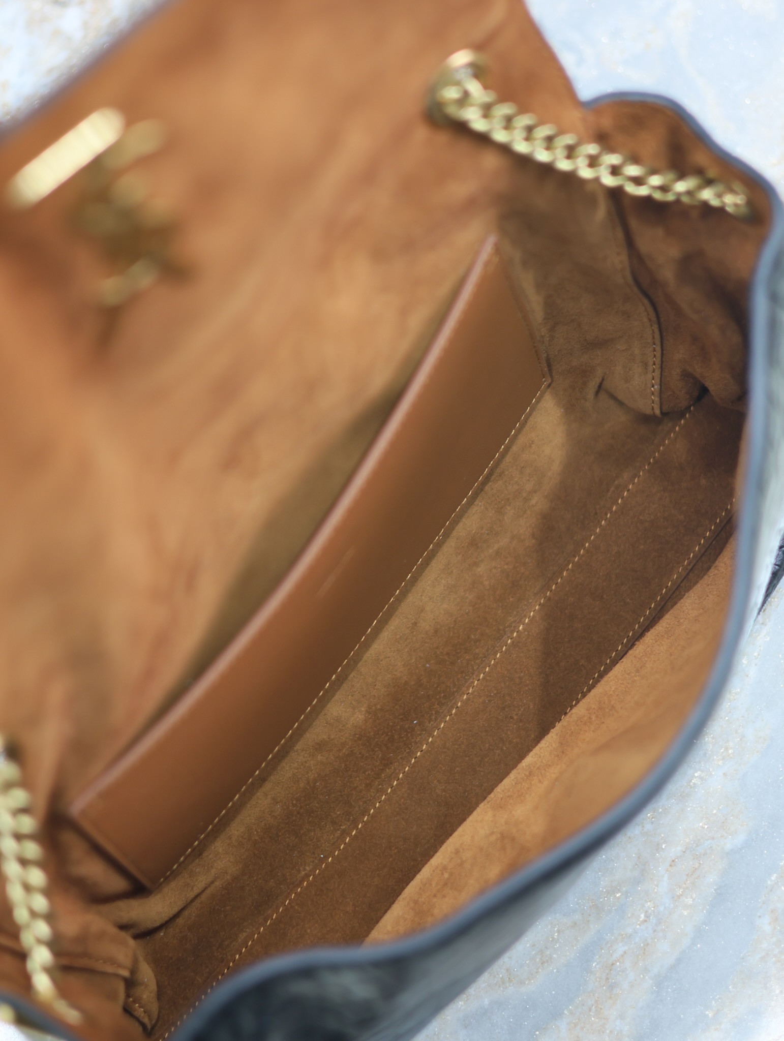 YSL REVERSIBLE KATE 28.5x20x6cm - Image 10