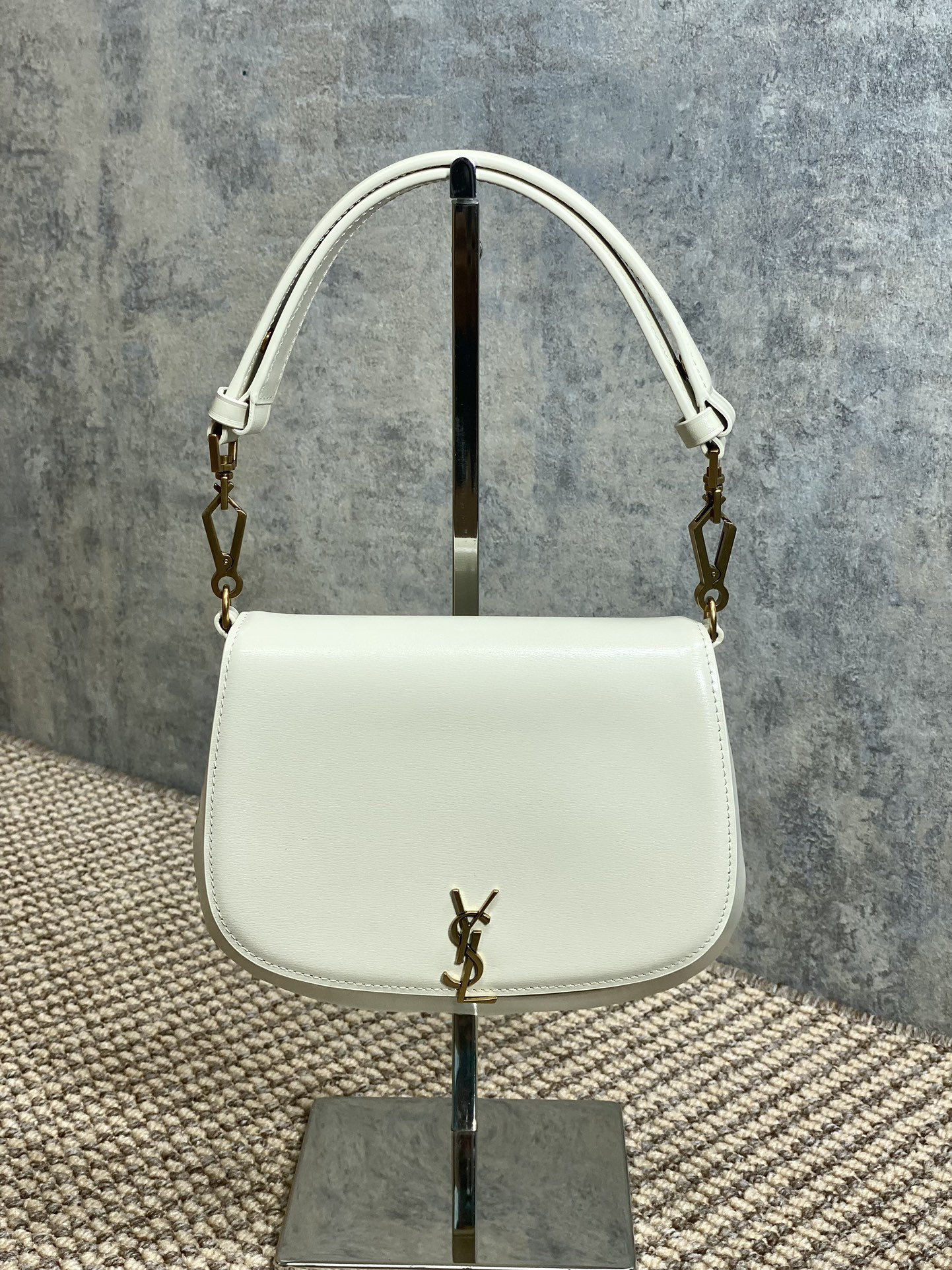 YSL VOLTAIRE TOP HANDLE in BOX SAINT LAURENT 17.5X21X8cm - Image 2