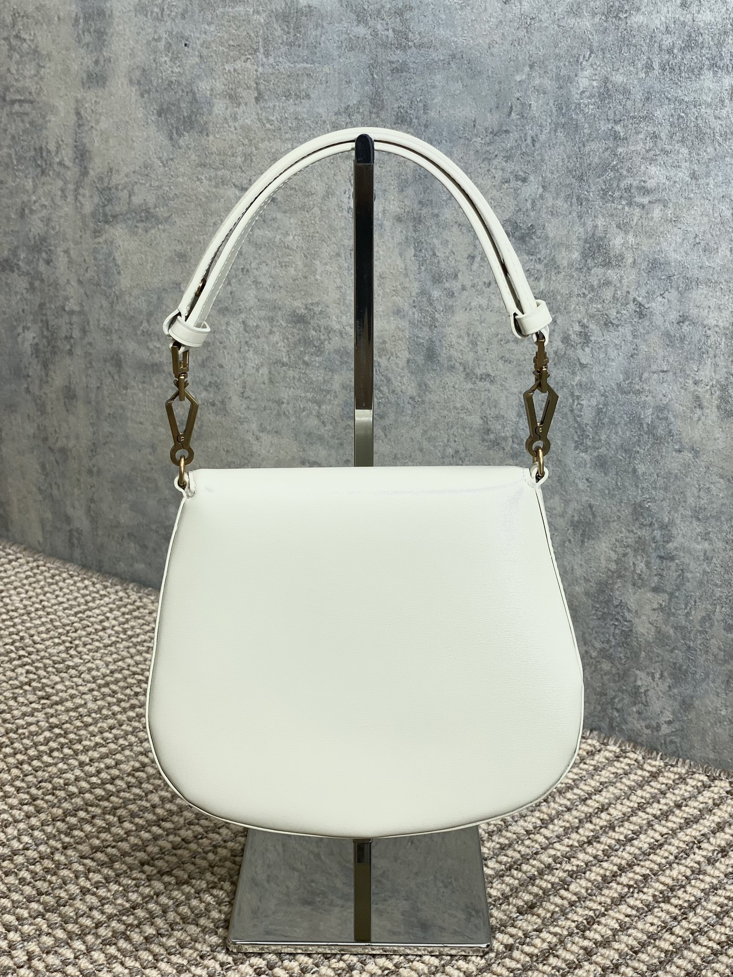 YSL VOLTAIRE TOP HANDLE in BOX SAINT LAURENT 17.5X21X8cm - Image 3