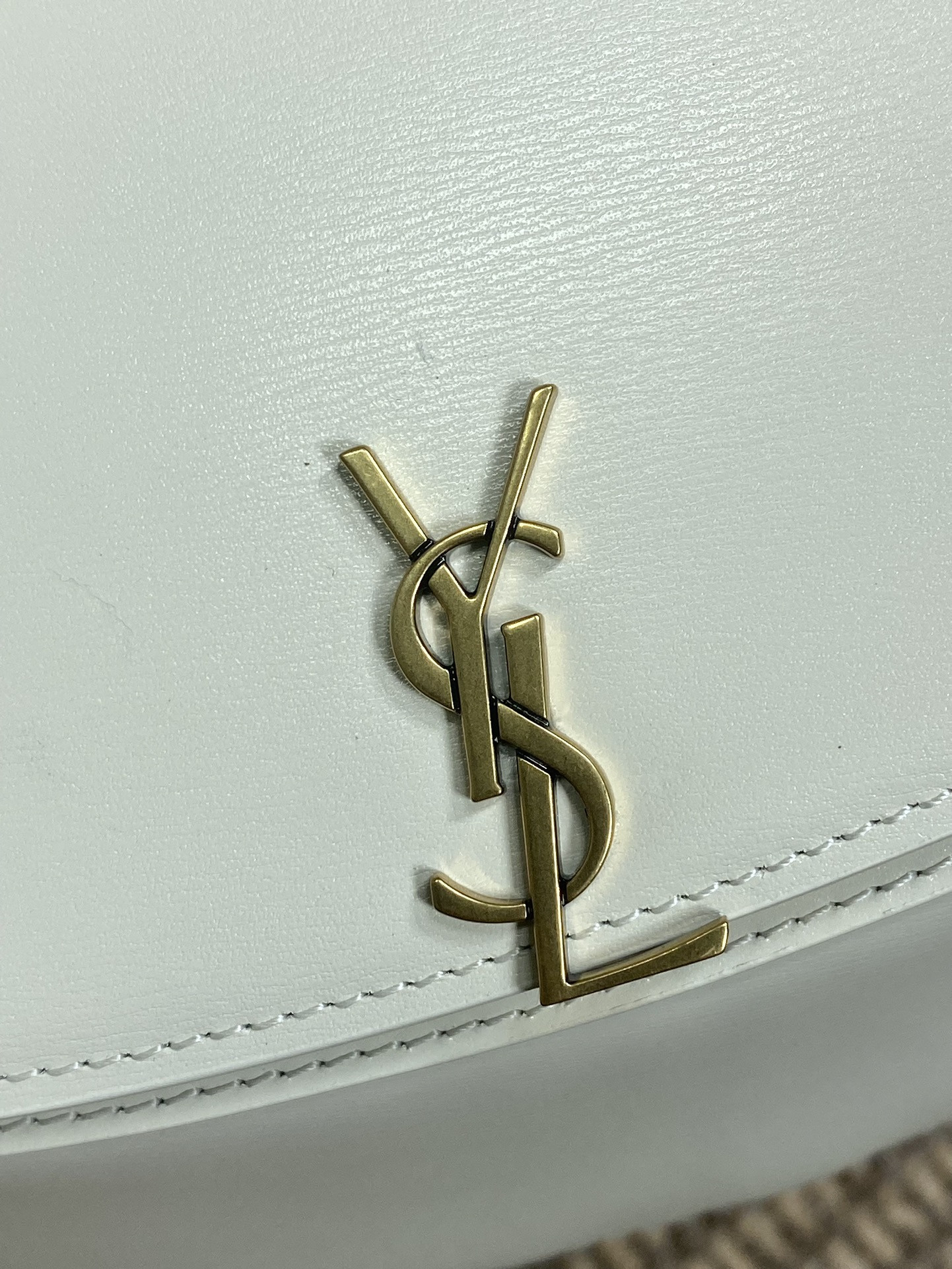 YSL VOLTAIRE TOP HANDLE in BOX SAINT LAURENT 17.5X21X8cm - Image 6