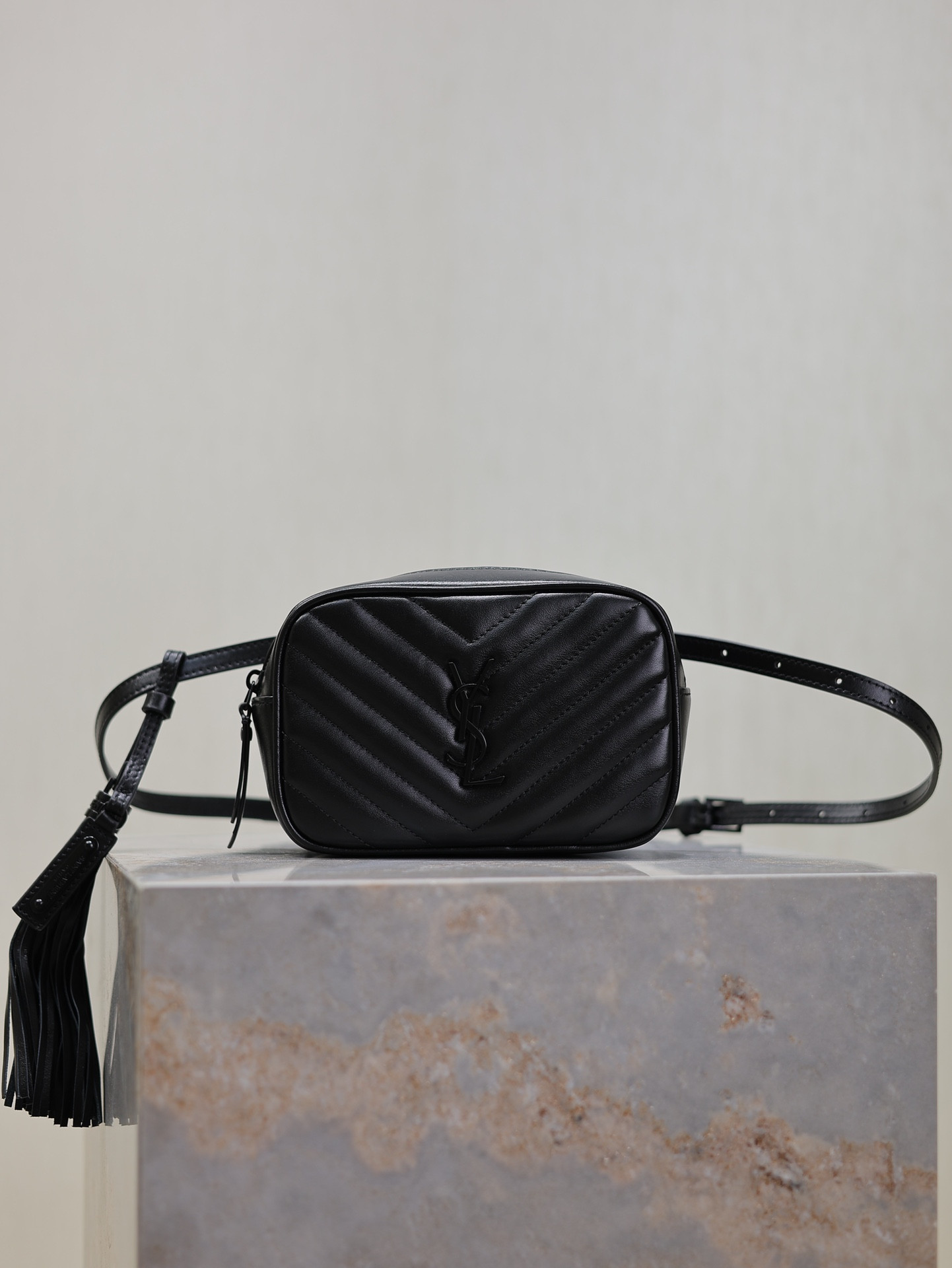 YSL LOU BELT BAG 15.5x10.5x5.5cm - Image 2
