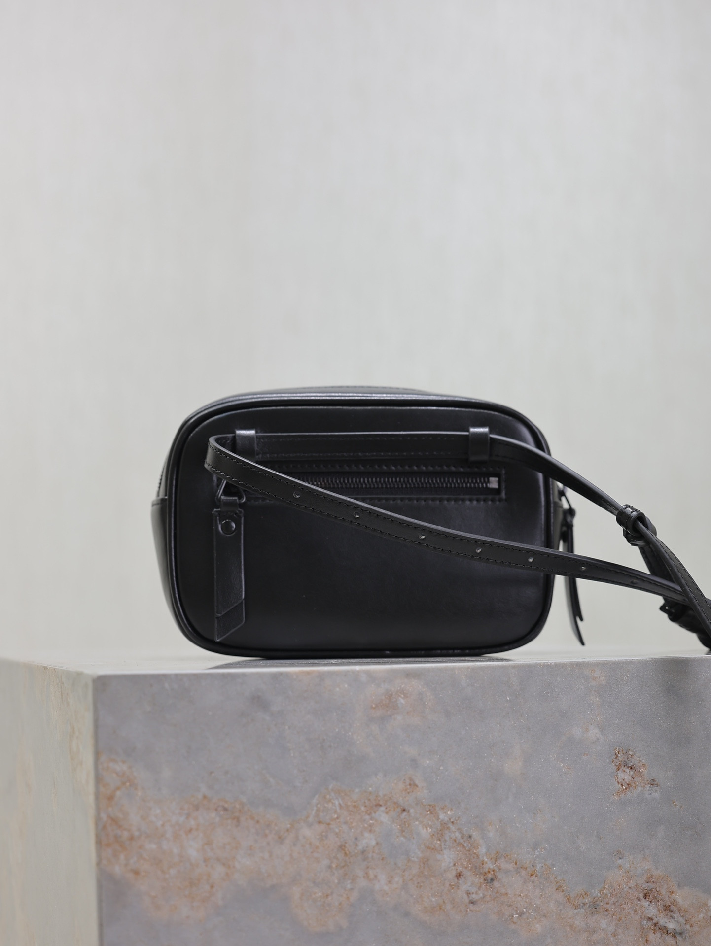 YSL LOU BELT BAG 15.5x10.5x5.5cm - Image 10
