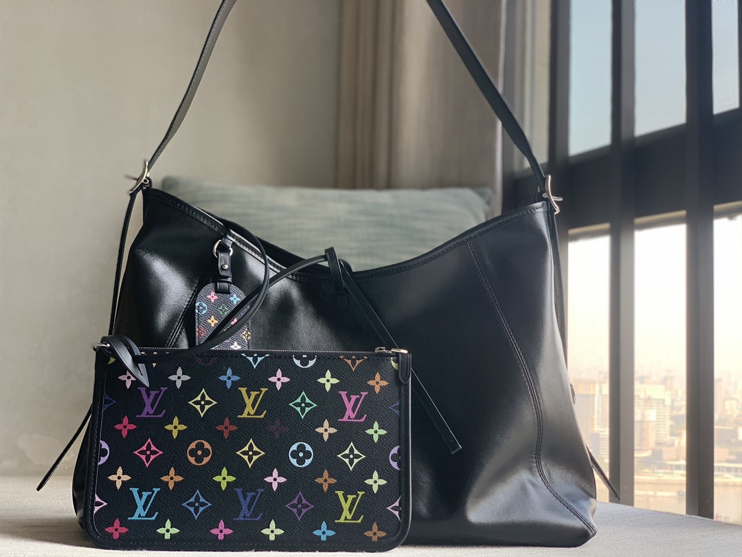 LV CarryAll Dark M13105 (39*30*15cm) - Image 2