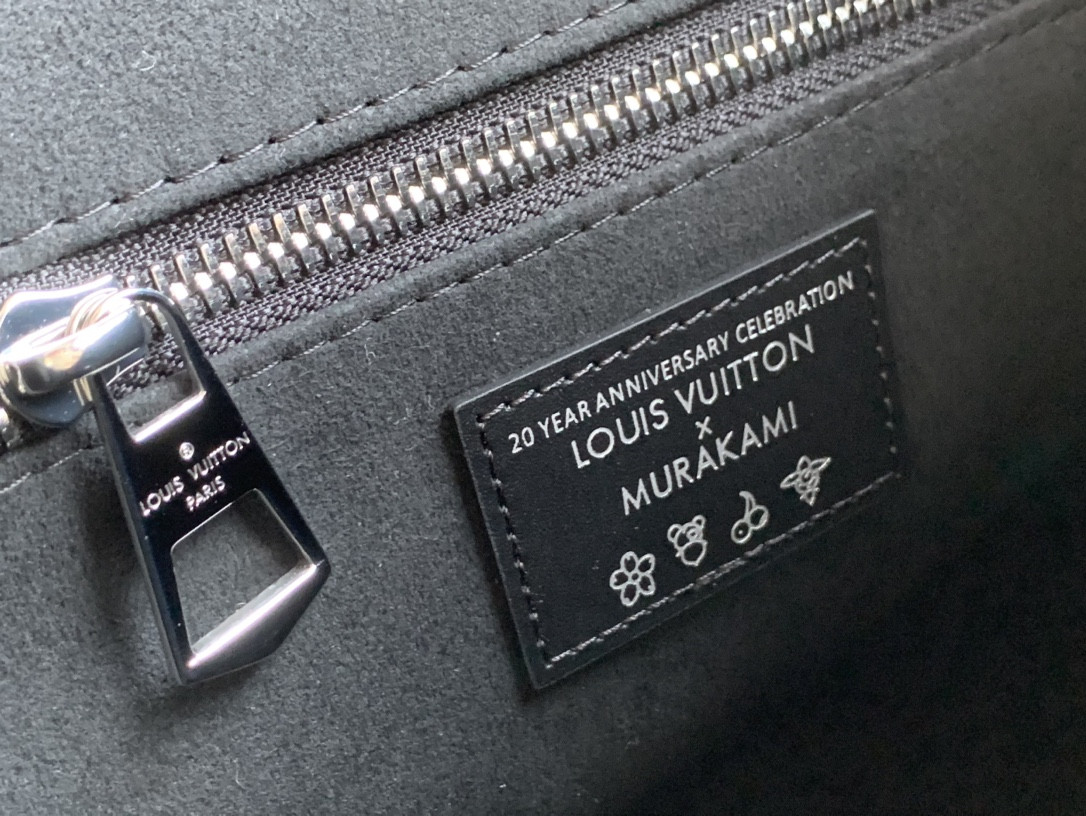 LV CarryAll Dark M13105 (39*30*15cm) - Image 6