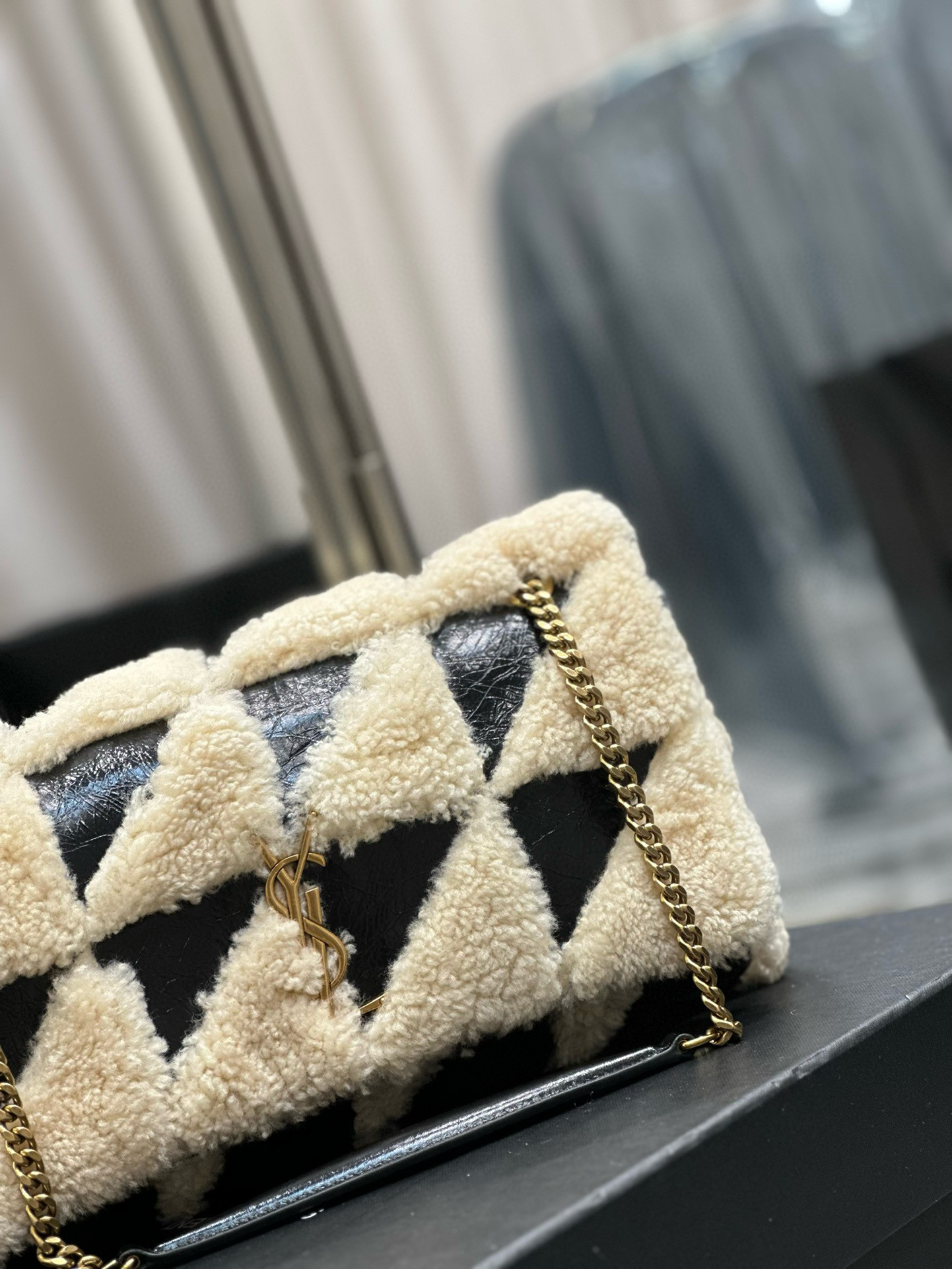 YSL Jamie Medium 25*15*7.5cm - Image 4