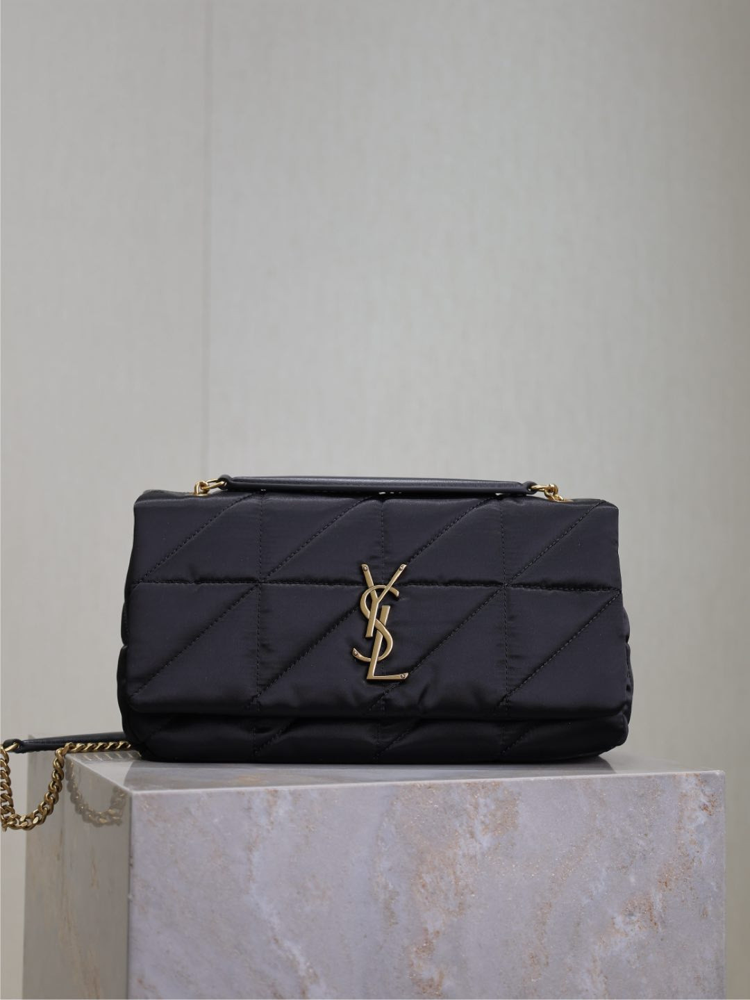 YSL Jamie Medium in Nylon 25x15x7.5cm