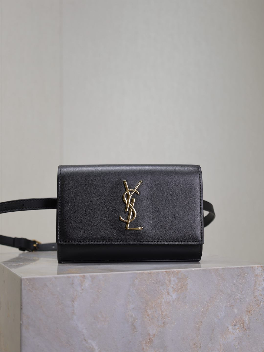 YSL kate belt bag in grain de poudre-embossed leather 18x12x4.5cm - Image 2