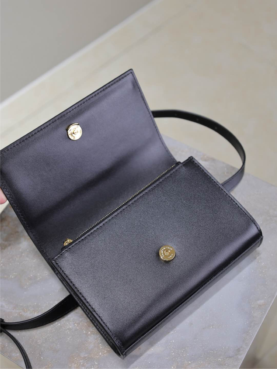 YSL kate belt bag in grain de poudre-embossed leather 18x12x4.5cm - Image 9