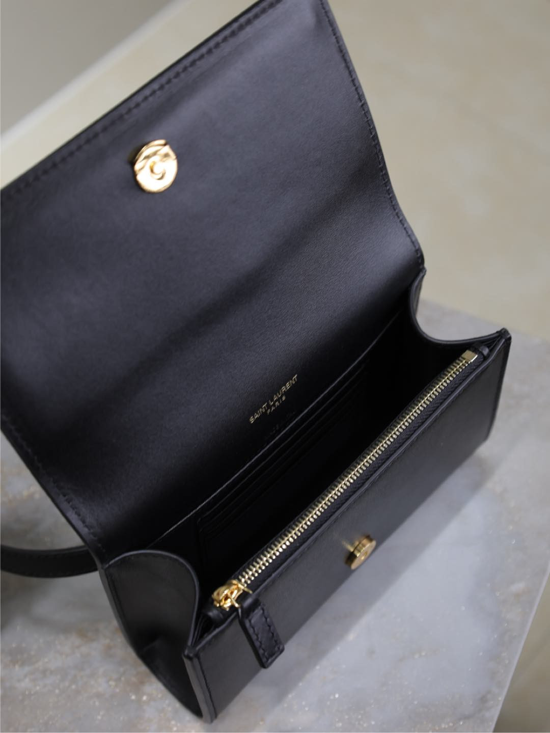 YSL kate belt bag in grain de poudre-embossed leather 18x12x4.5cm - Image 10
