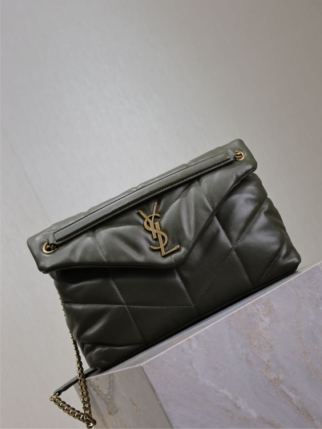 YSL LOULOU PUFFER MEDIUM IN NAPPA LEATHER 35x23x13.5cm - Image 3
