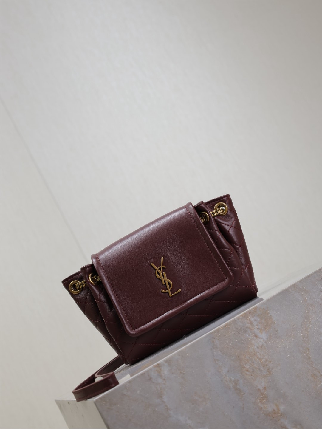YSL Mini Nolita in lambskin 18x13x6cm - Image 3