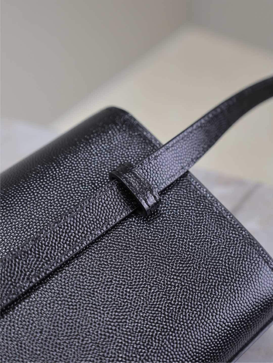 YSL kate belt bag in grain de poudre-embossed leather 18x12x4.5cm - Image 14