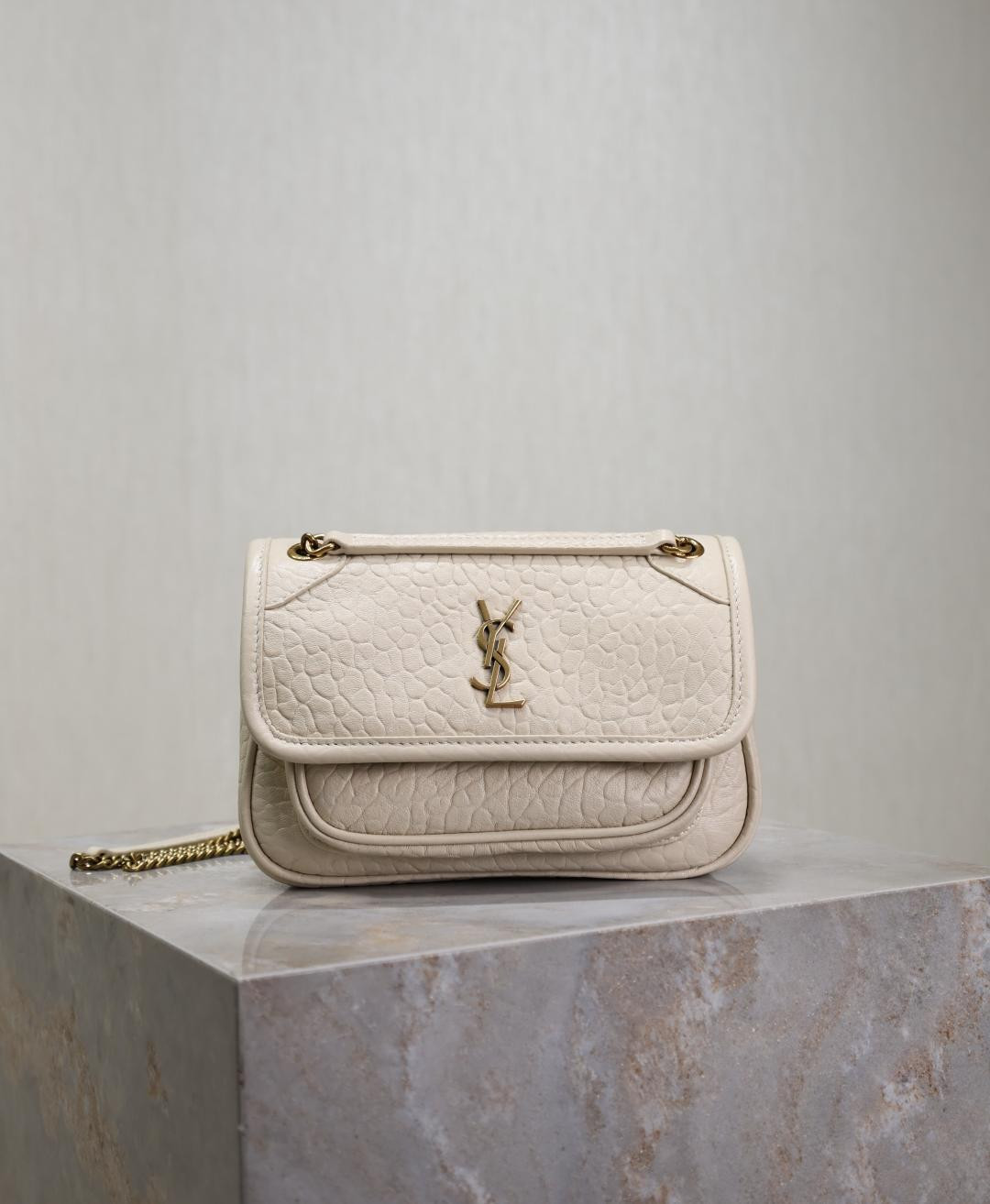 YSL Niki Mini in grained lambskin 828736 12.5x18x5cm - Image 2