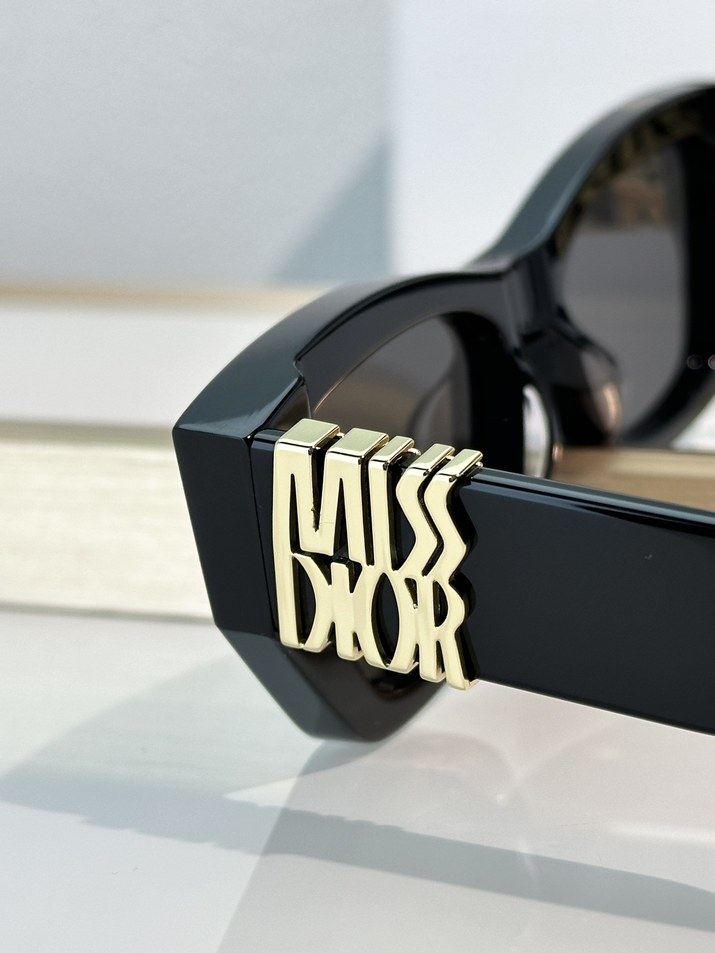 Dior Glasses S1F 56-17-140 - Image 17