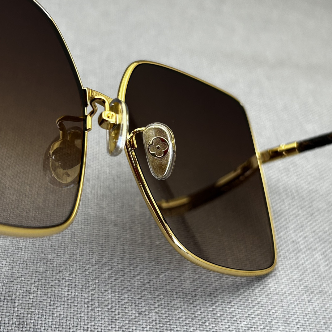 LV Glasses TV1223 62-15-145 - Image 9