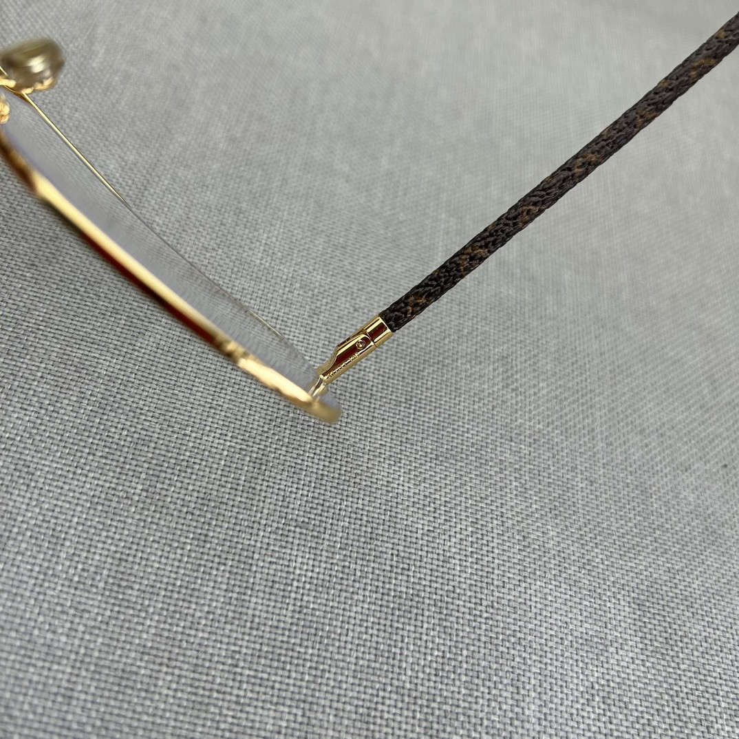 LV Glasses TV2283 62-12-140 - Image 6