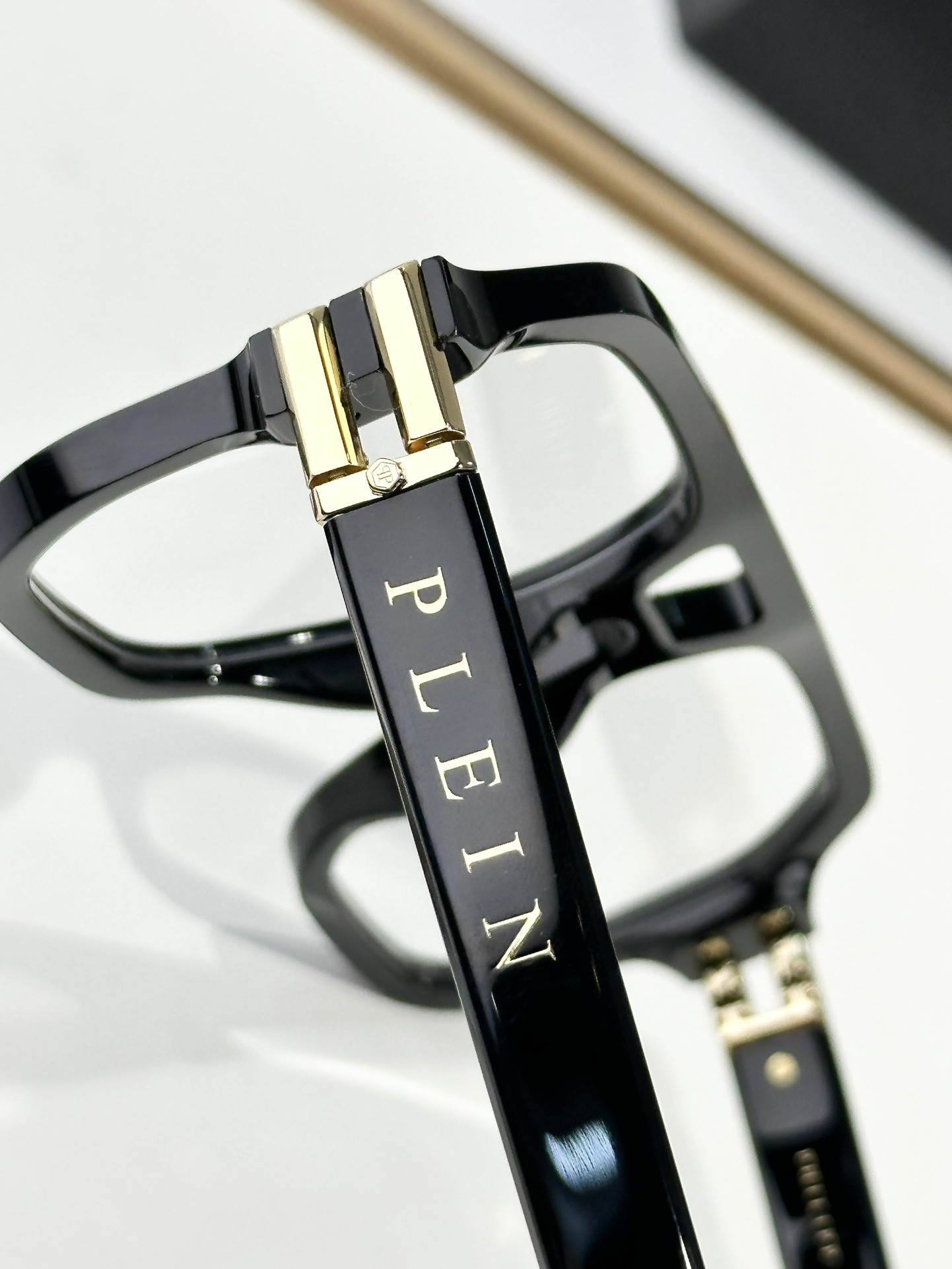Philipp Plein Glasses Spp138 57-22-145 - Image 14