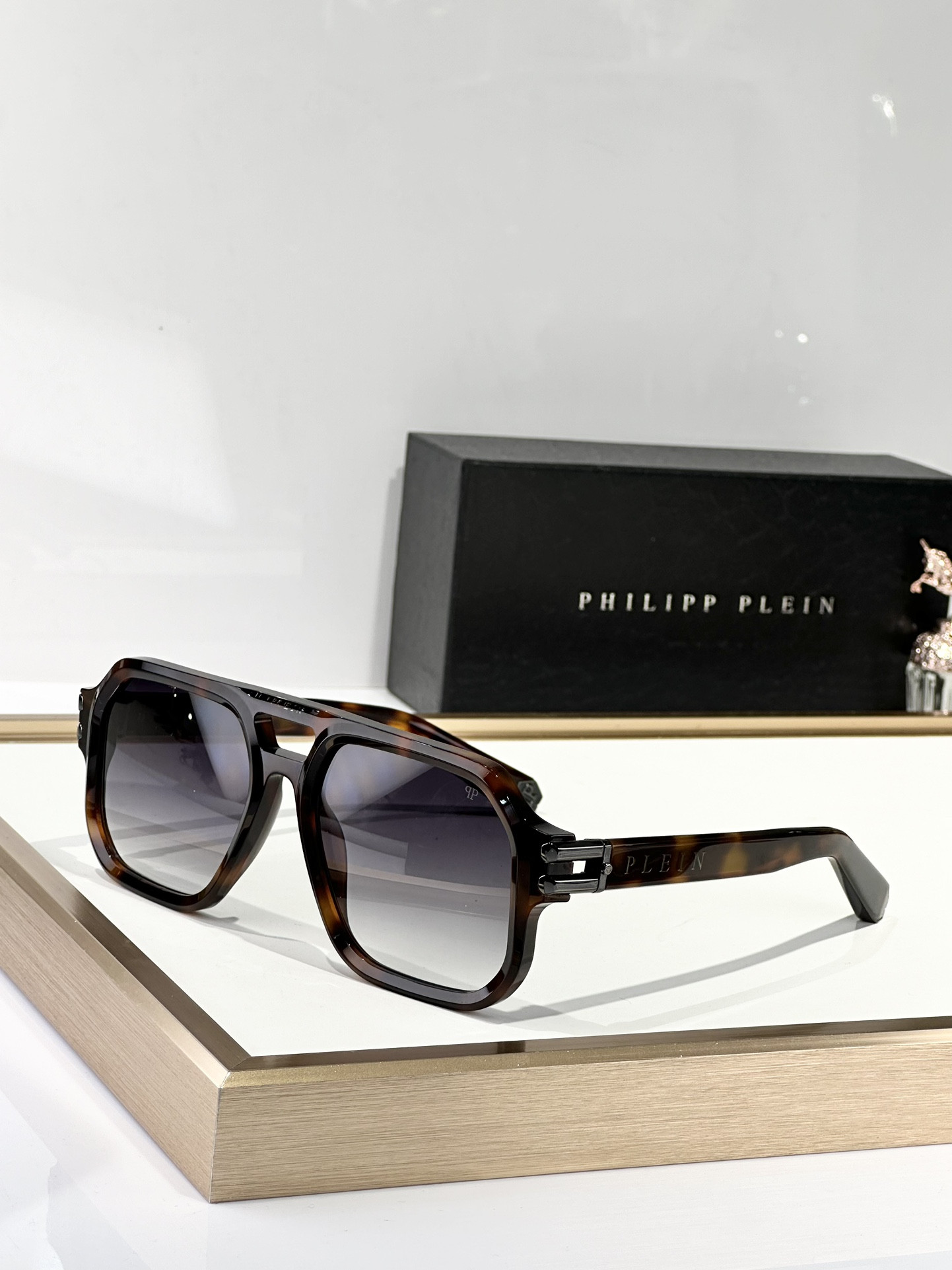 Philipp Plein Glasses Spp138 57-22-145 - Image 8