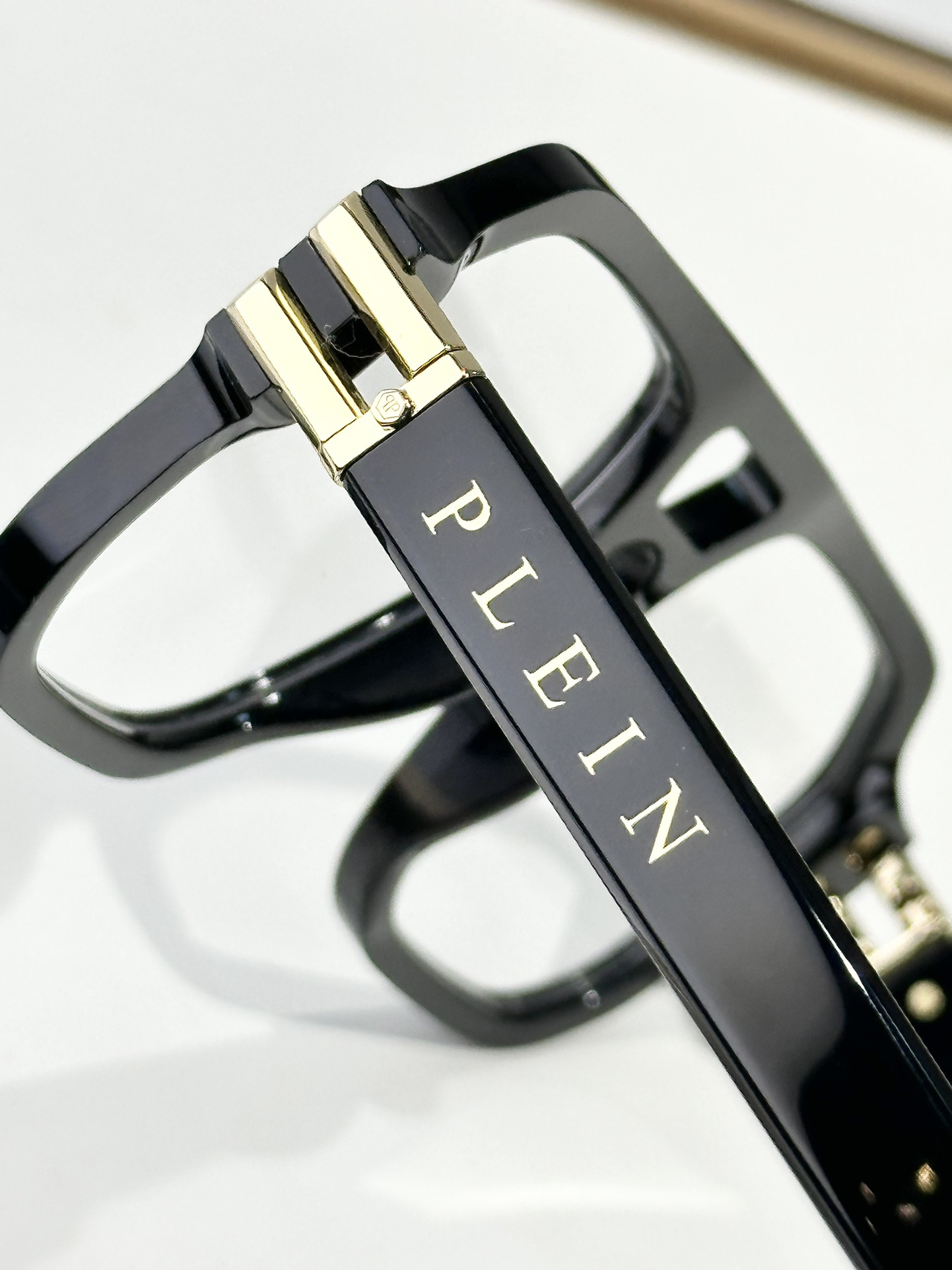 Philipp Plein Glasses Spp138 57-22-145 - Image 17
