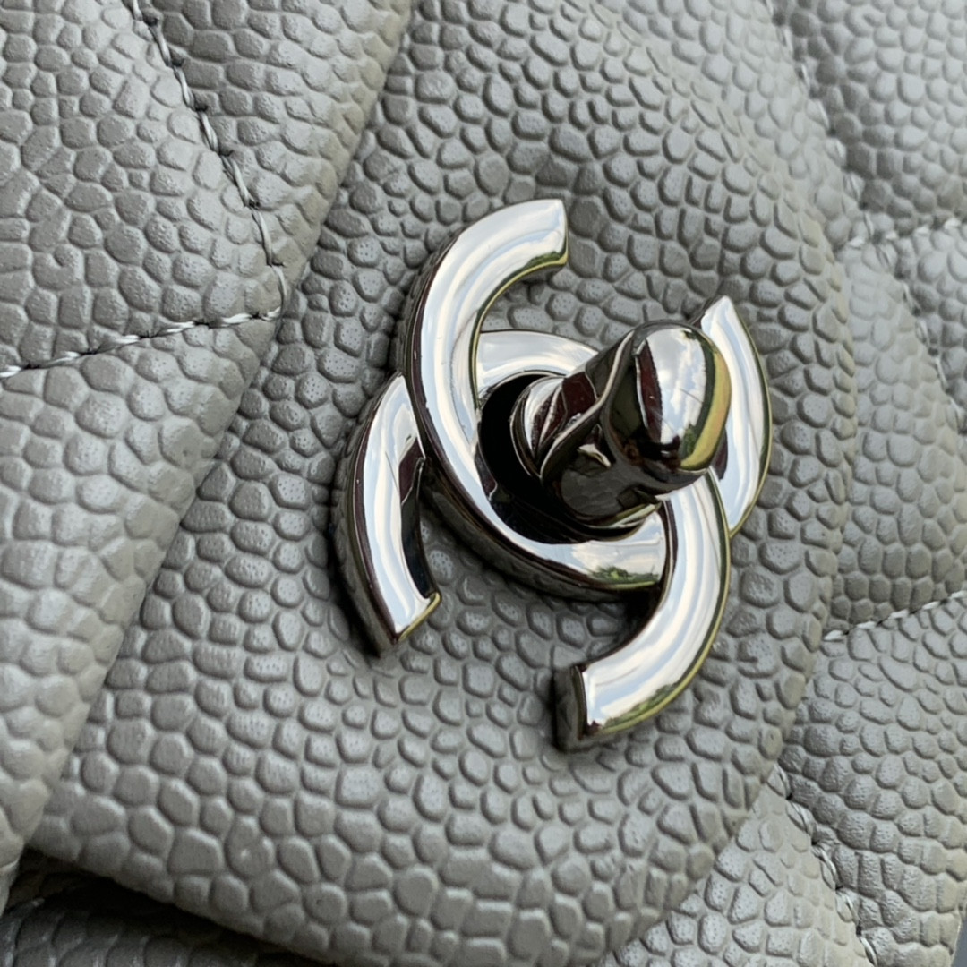 CHANEL mini CF 17cm - Image 8