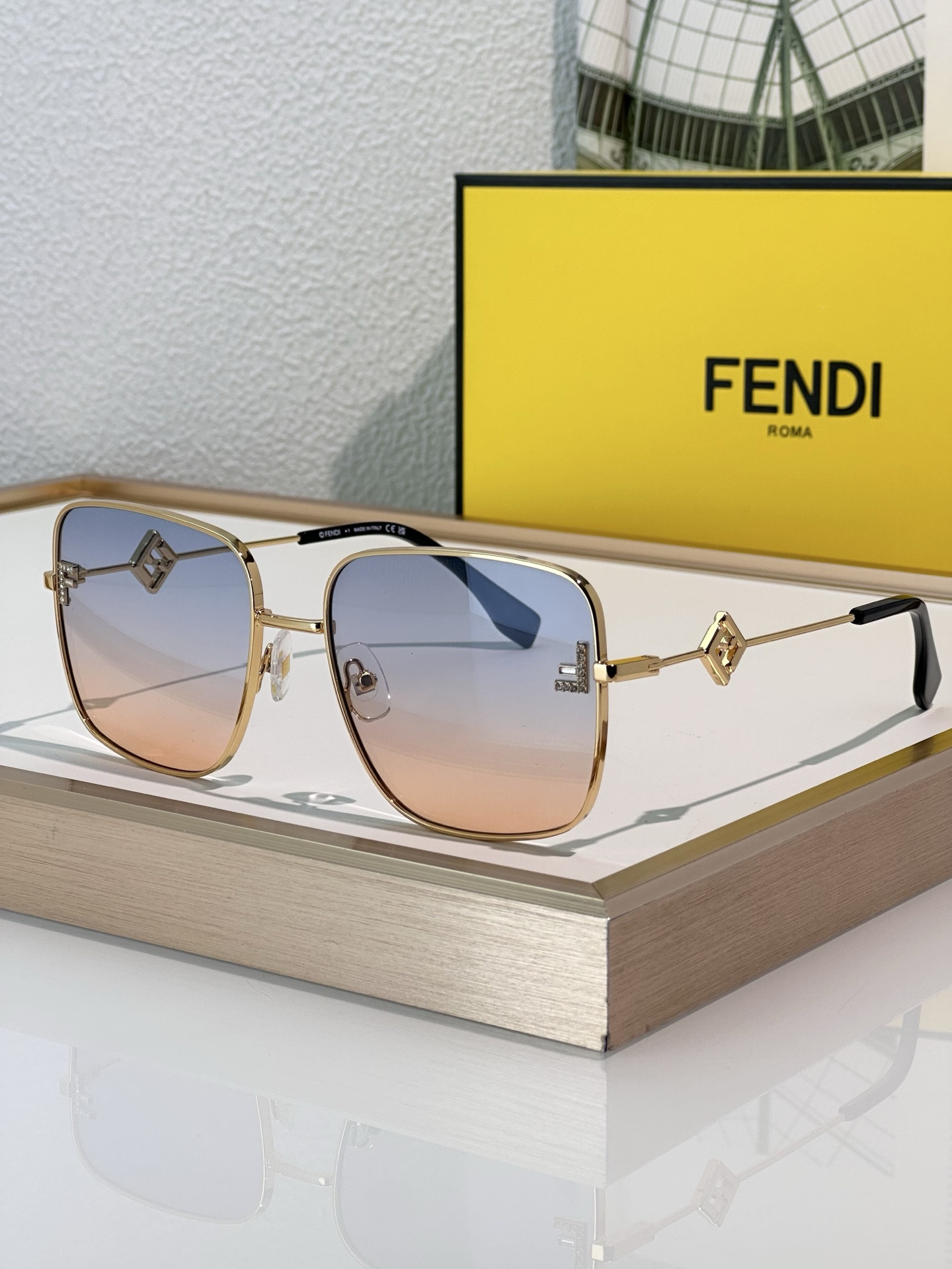 Fendi Glasses FE40149U 58-19-140 - Image 10