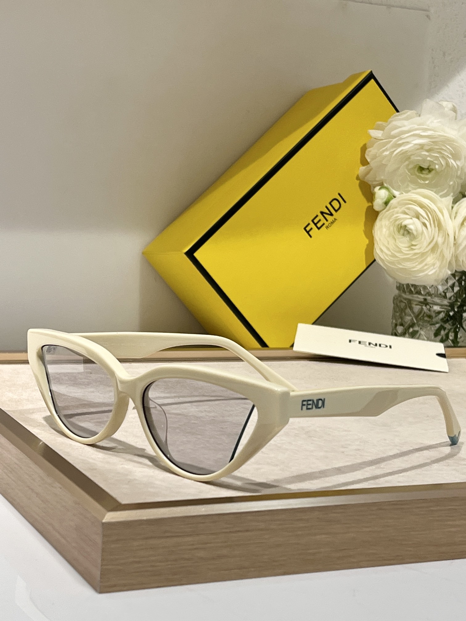 Fendi Glasses FE40009I 56-16-145 - Image 5