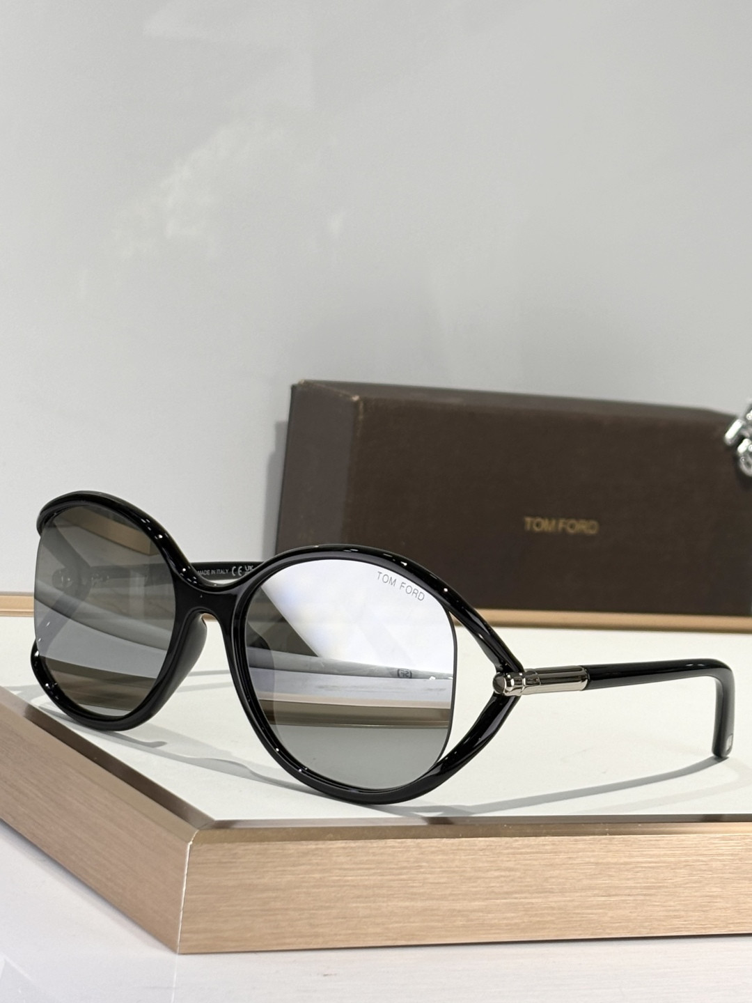 Tom Ford Glasses MELODY FT1090 59-18-120 - Image 8