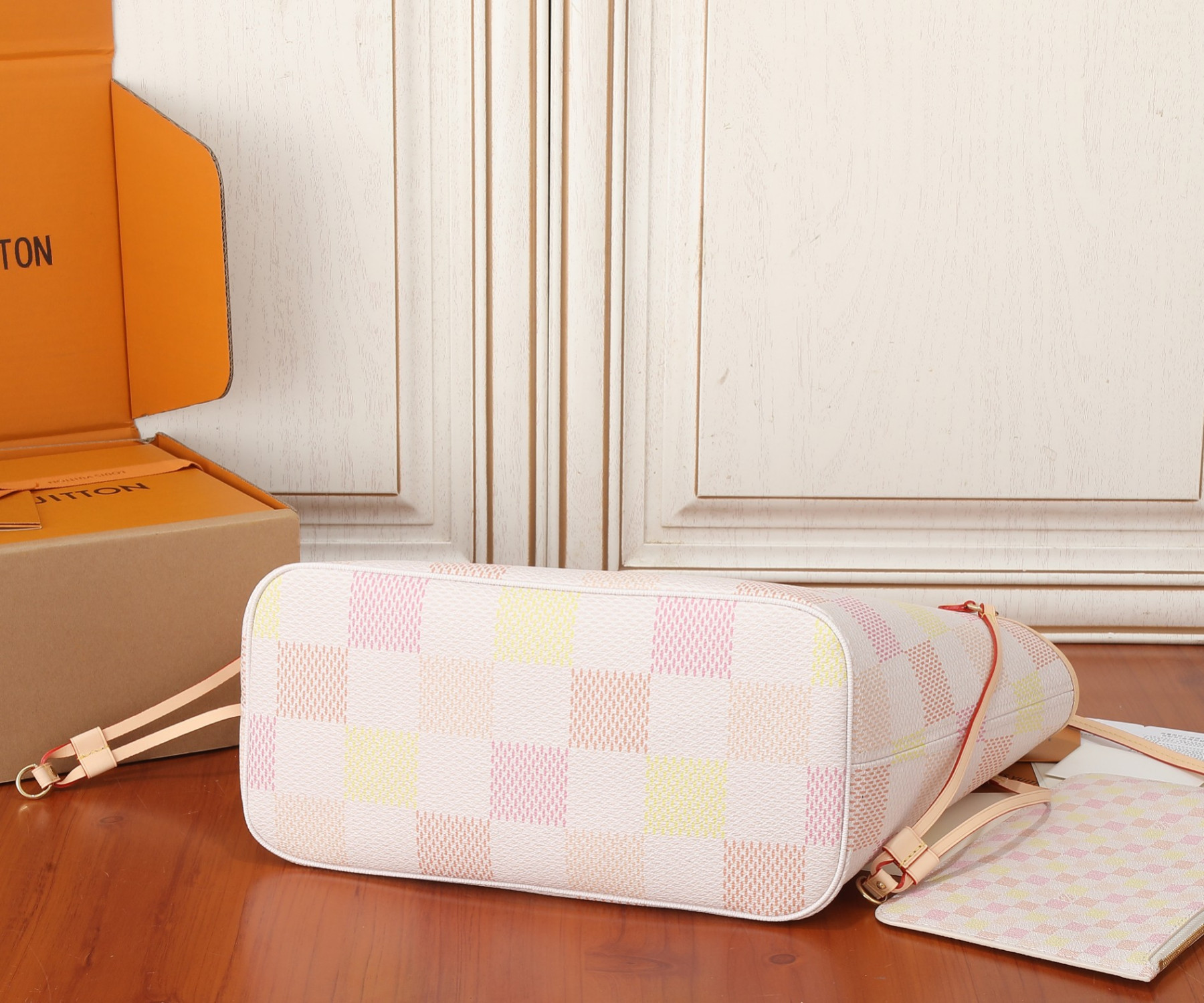 LV Neverfull MM N40668(31*28*14cm) - Image 4