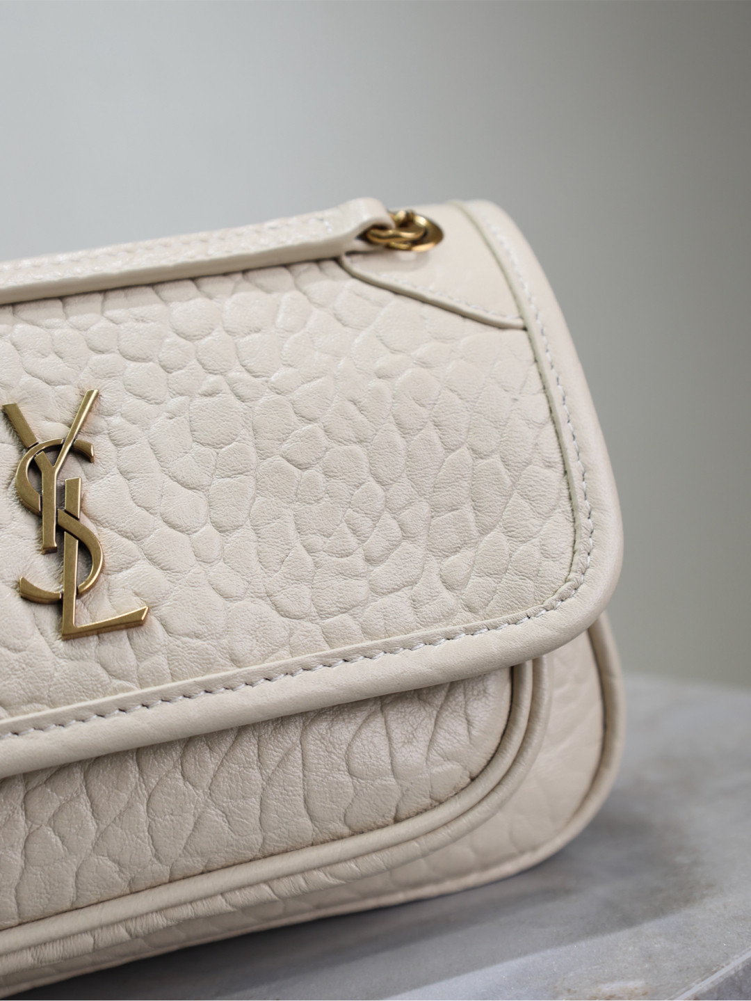 YSL Niki Mini in grained lambskin 828736 12.5x18x5cm - Image 10