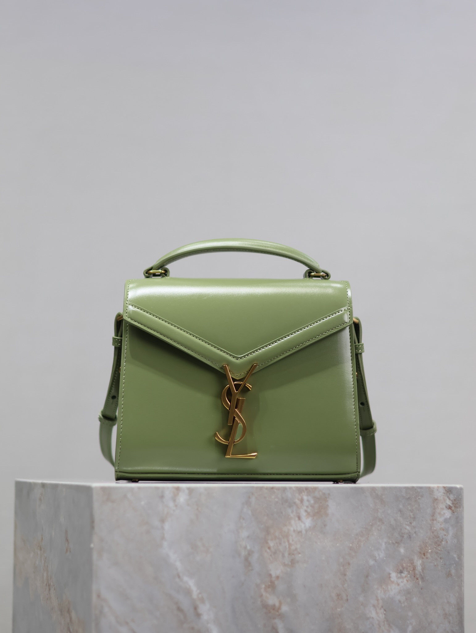 YSL cassandra mini top handle bag 20x16x7.5cm