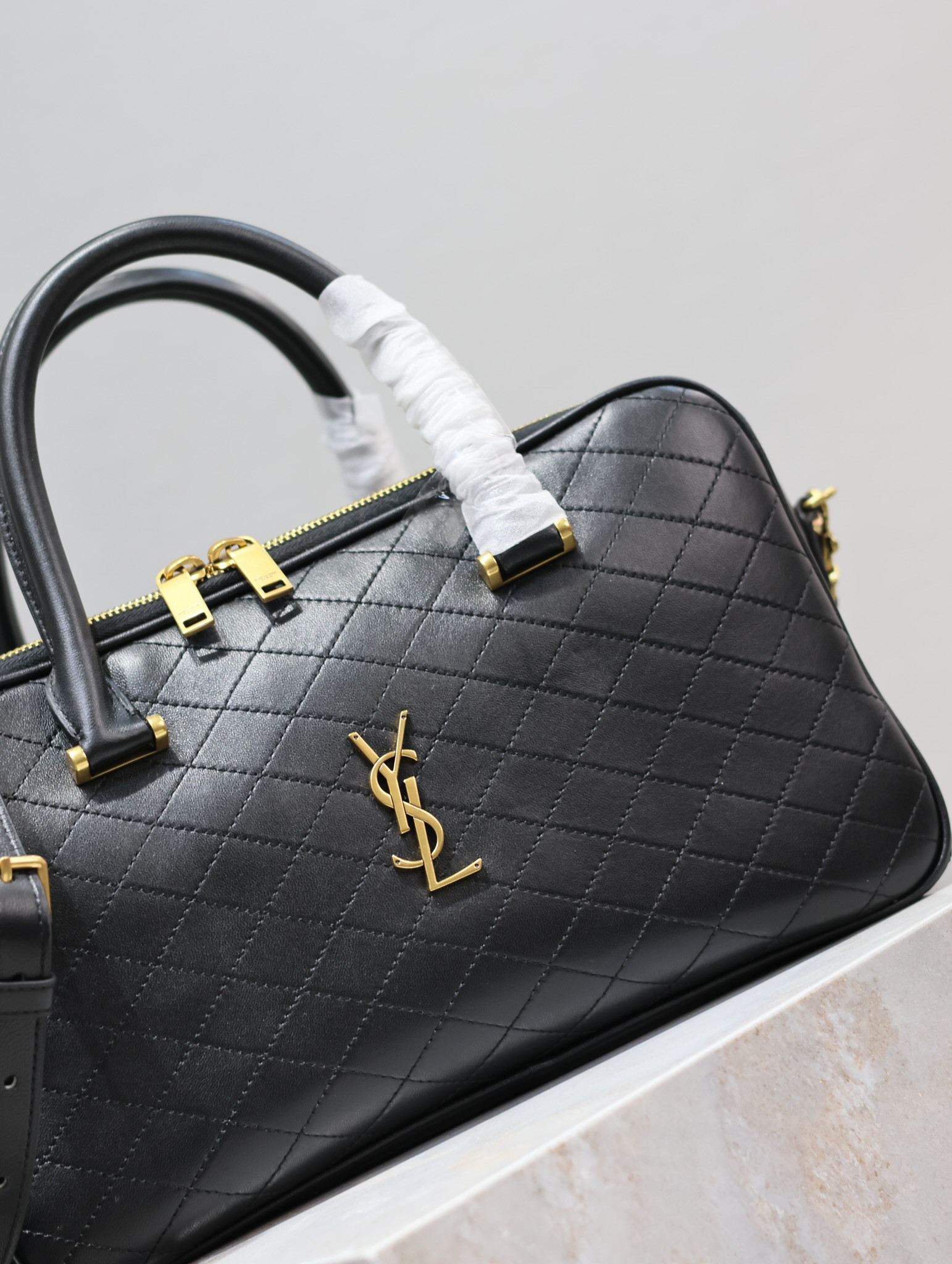 YSL Liya Luggage bags 766785 31x16x13 - Image 4