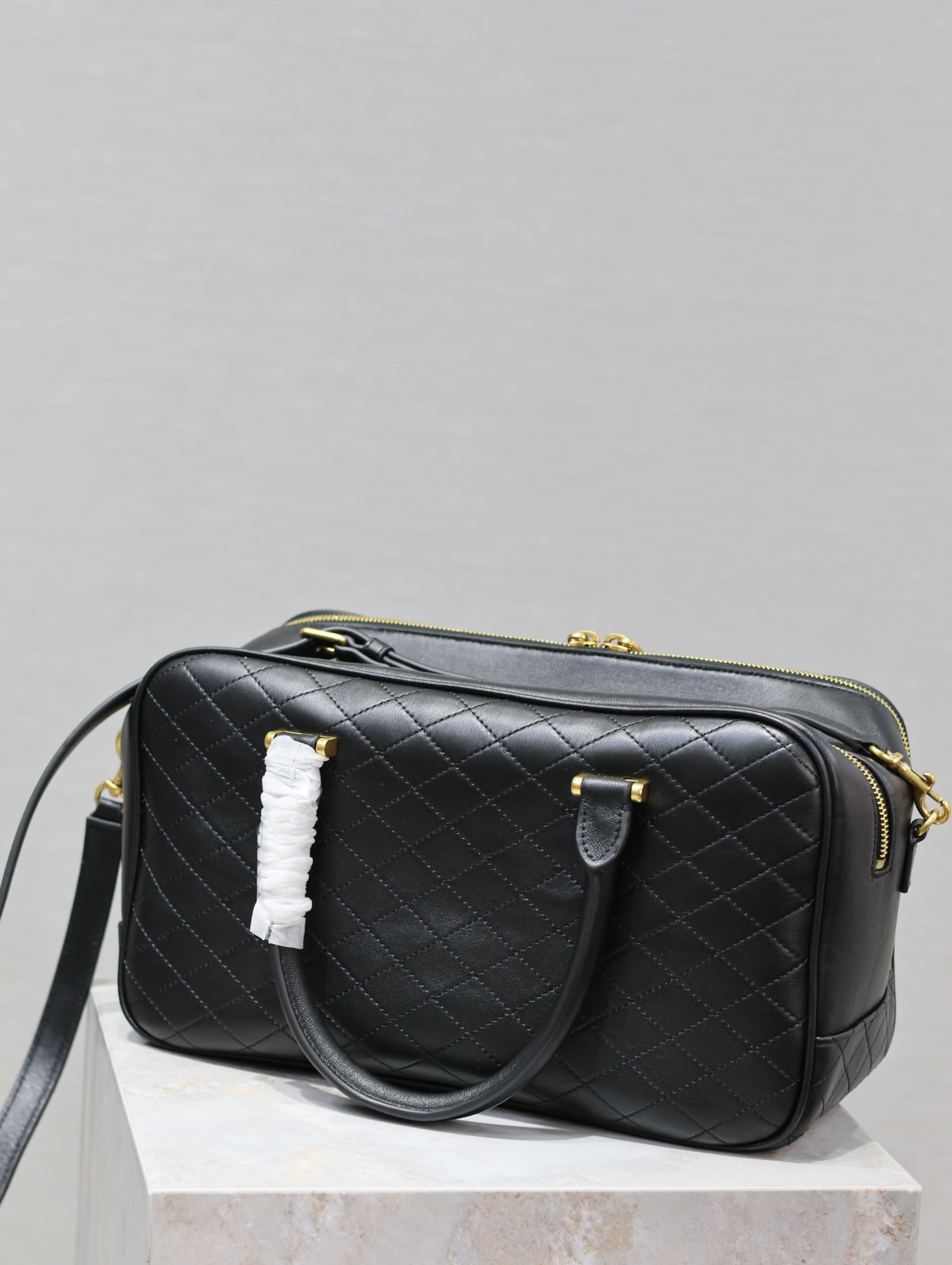 YSL Liya Luggage bags 766785 31x16x13 - Image 7