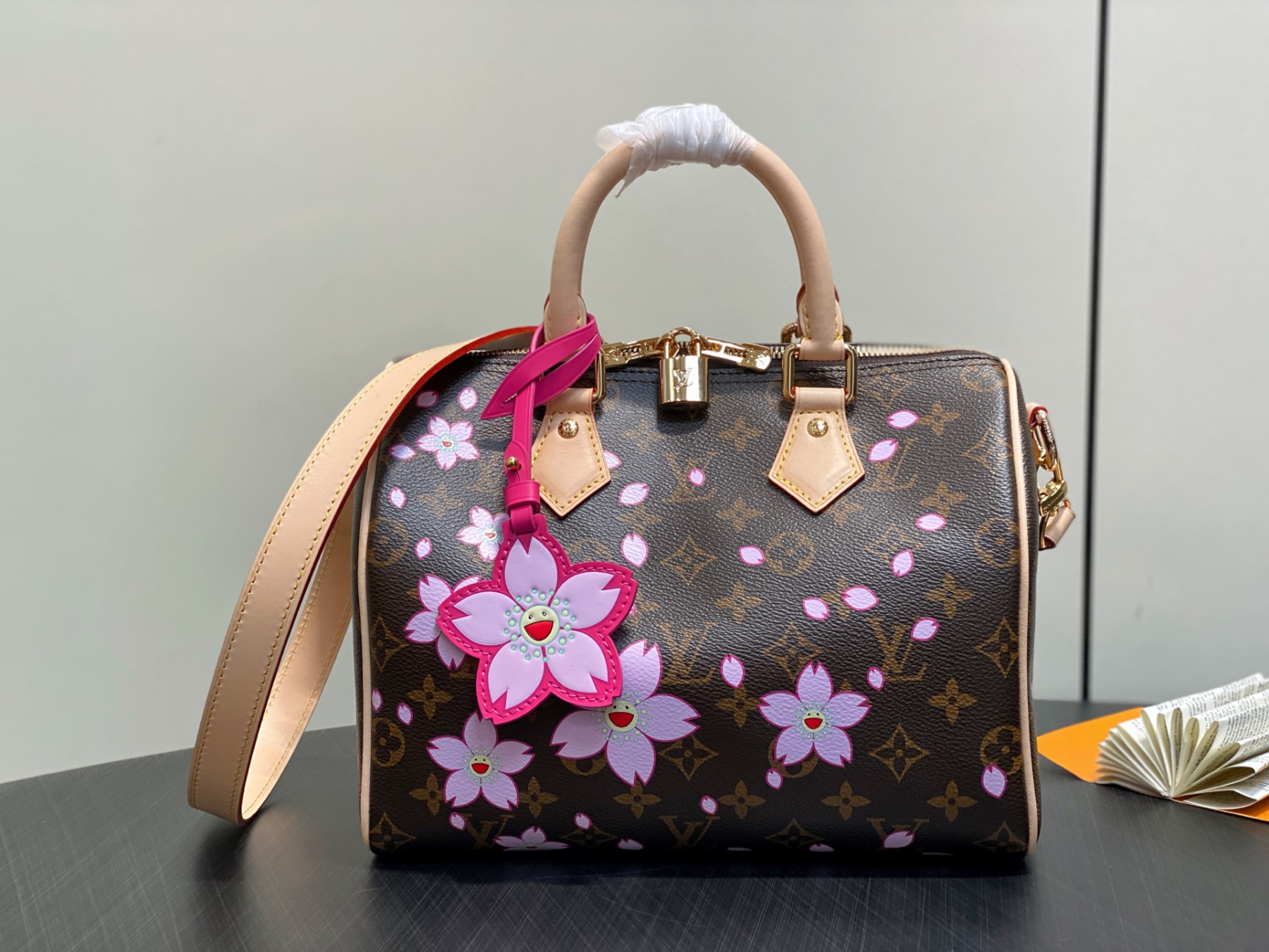LV x TM Speedy Bandoulière 25 M14174 (25*19*15cm) - Image 2
