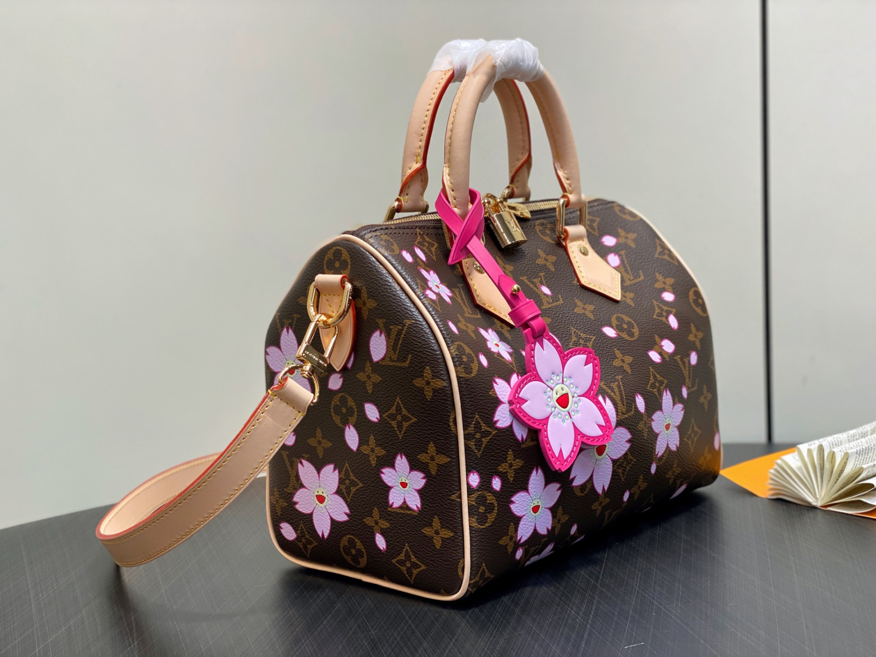 LV x TM Speedy Bandoulière 25 M14174 (25*19*15cm) - Image 3