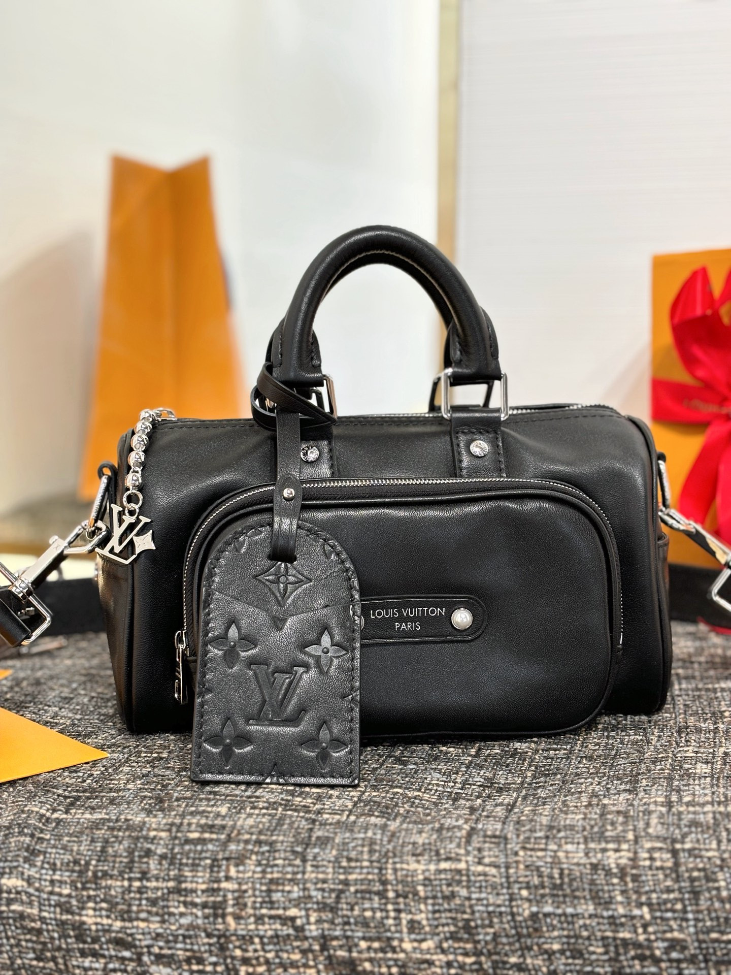 LV KEEPALL CARGO Bandoulière 25 M13988 25x15x11cm - Image 2