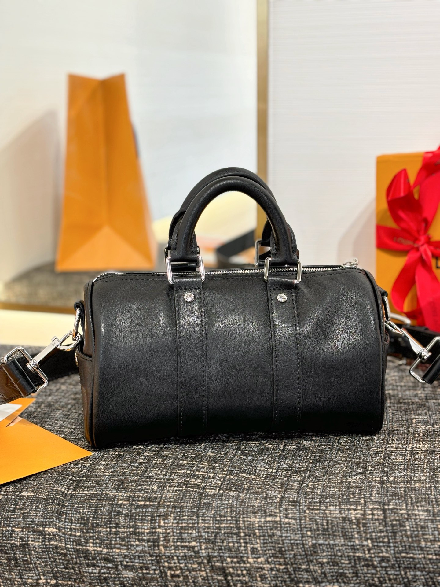 LV KEEPALL CARGO Bandoulière 25 M13988 25x15x11cm - Image 3